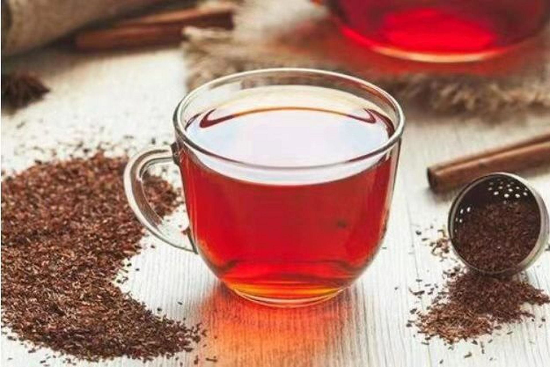 路易博士茶(线叶金雀花)的起源 大约300年前南非先祖科伊人(khoi)在