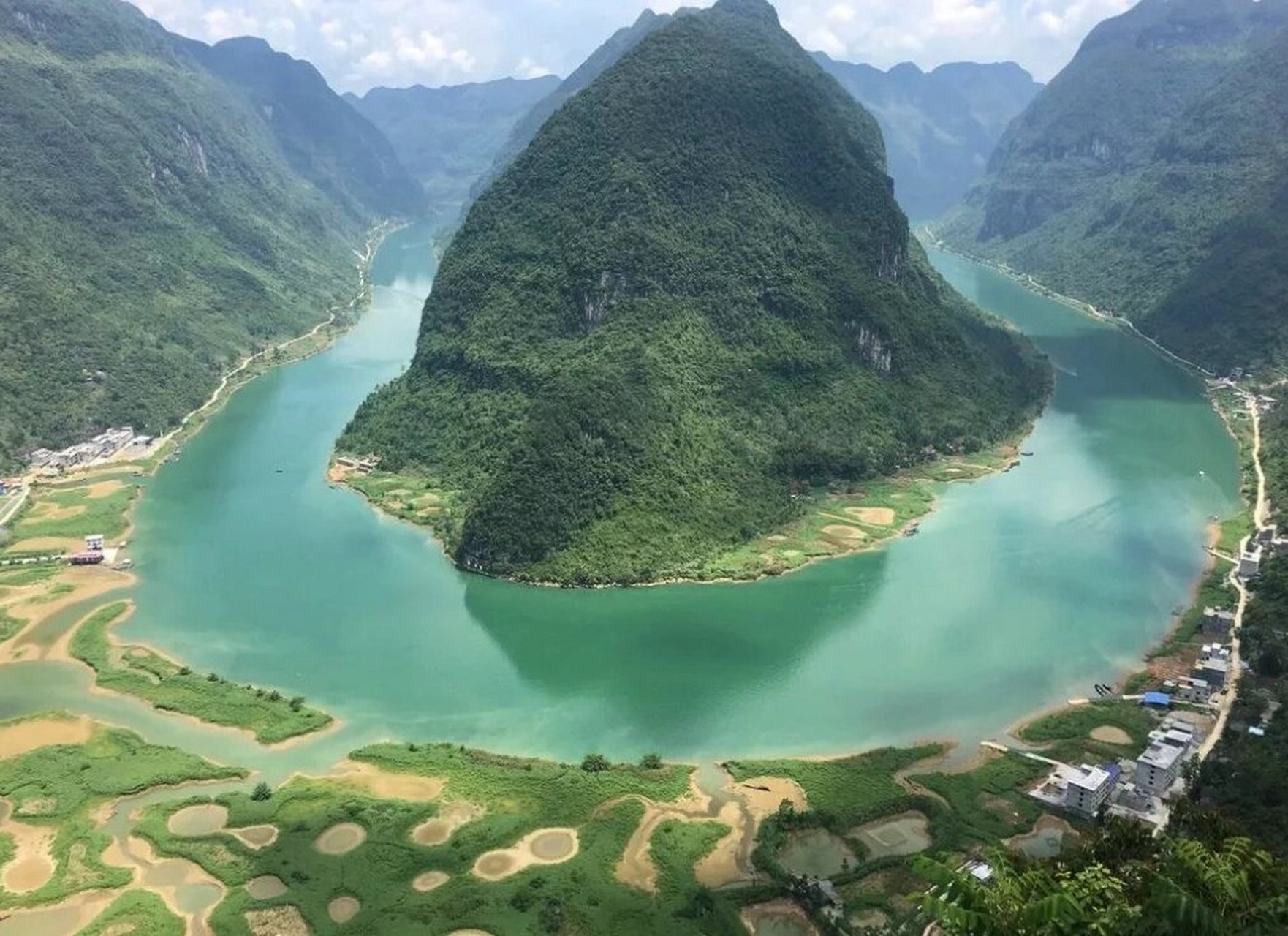 东兰县景点 东兰县 红水河第一湾 列宁岩 益寿桥 苏仙古棺岩 马鞍山