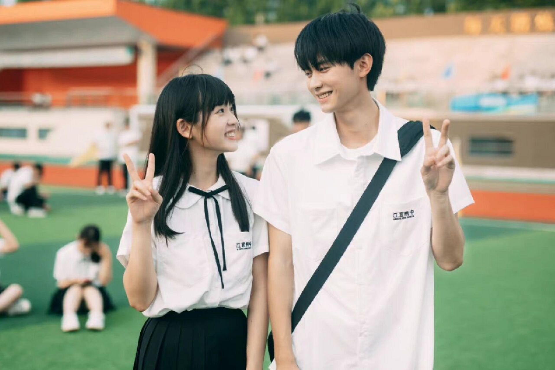 猫的树新剧,613裤来了 99当我飞奔向你 周翊然