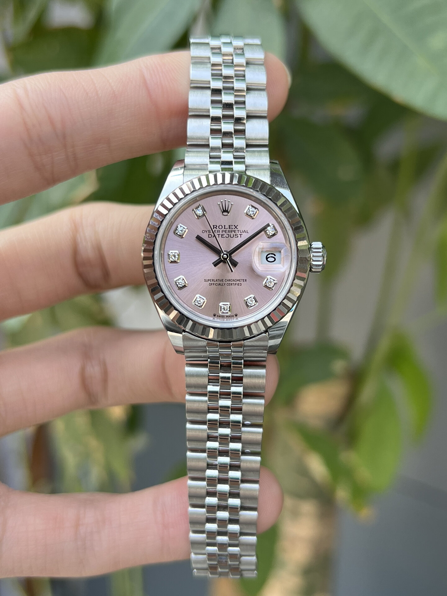 稀有款劳力士女表粉盘rolex m279174