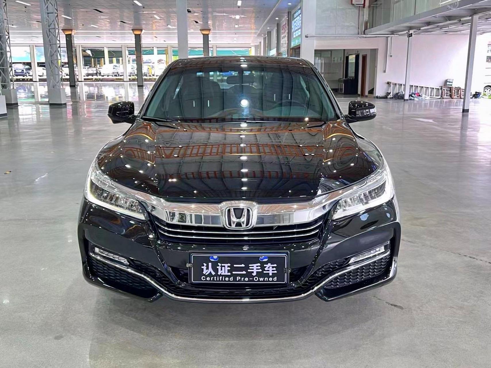 2017年本田雅阁九代半,2.4l排量自动豪华版,5万公里.