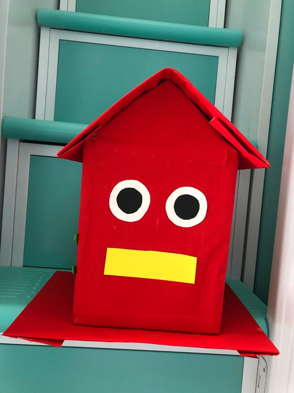 爱心捐款箱手工制作! 敲可爱的爱心小屋!动手做起来吧!