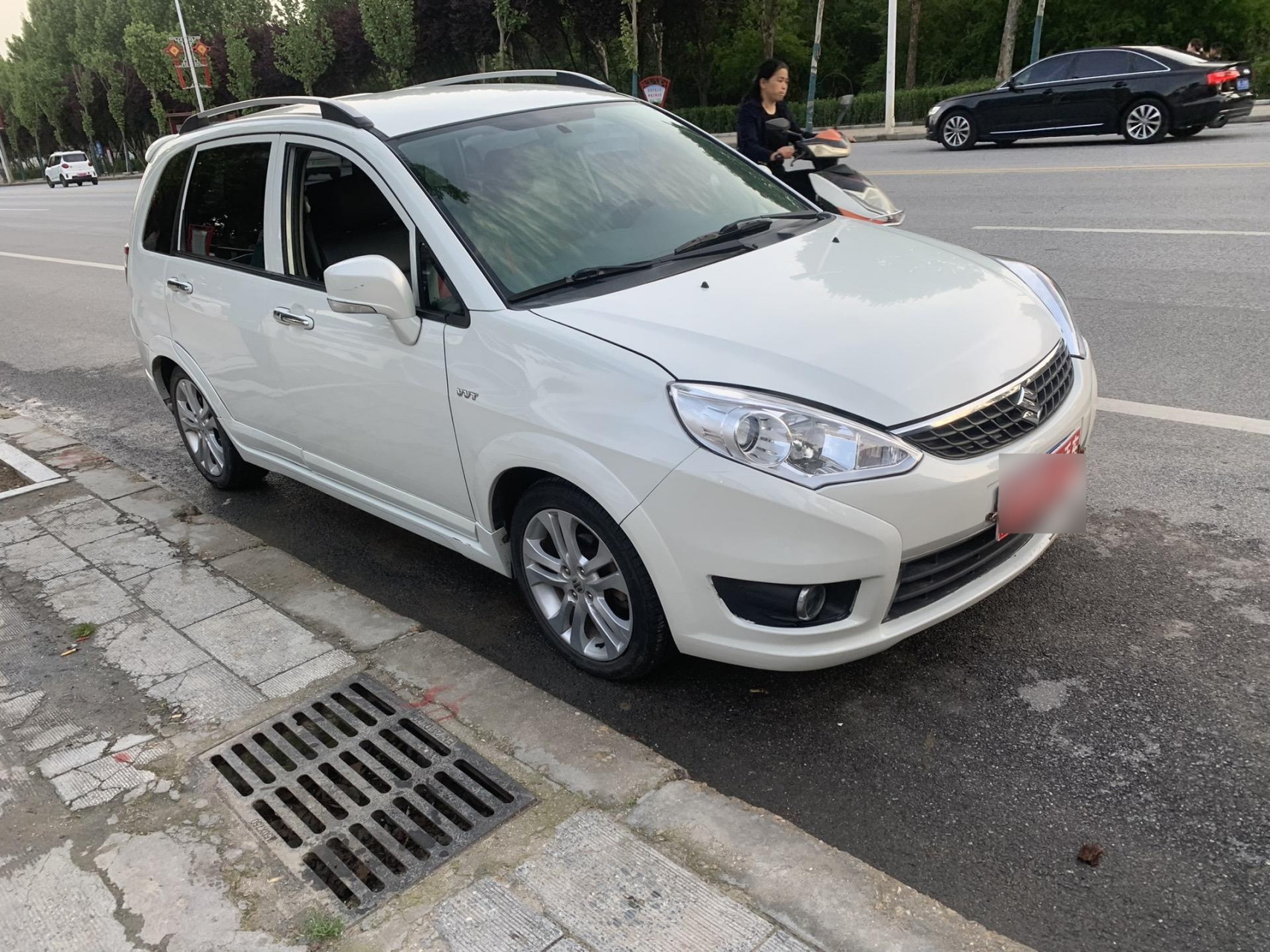 新到15年铃木利亚纳 1.