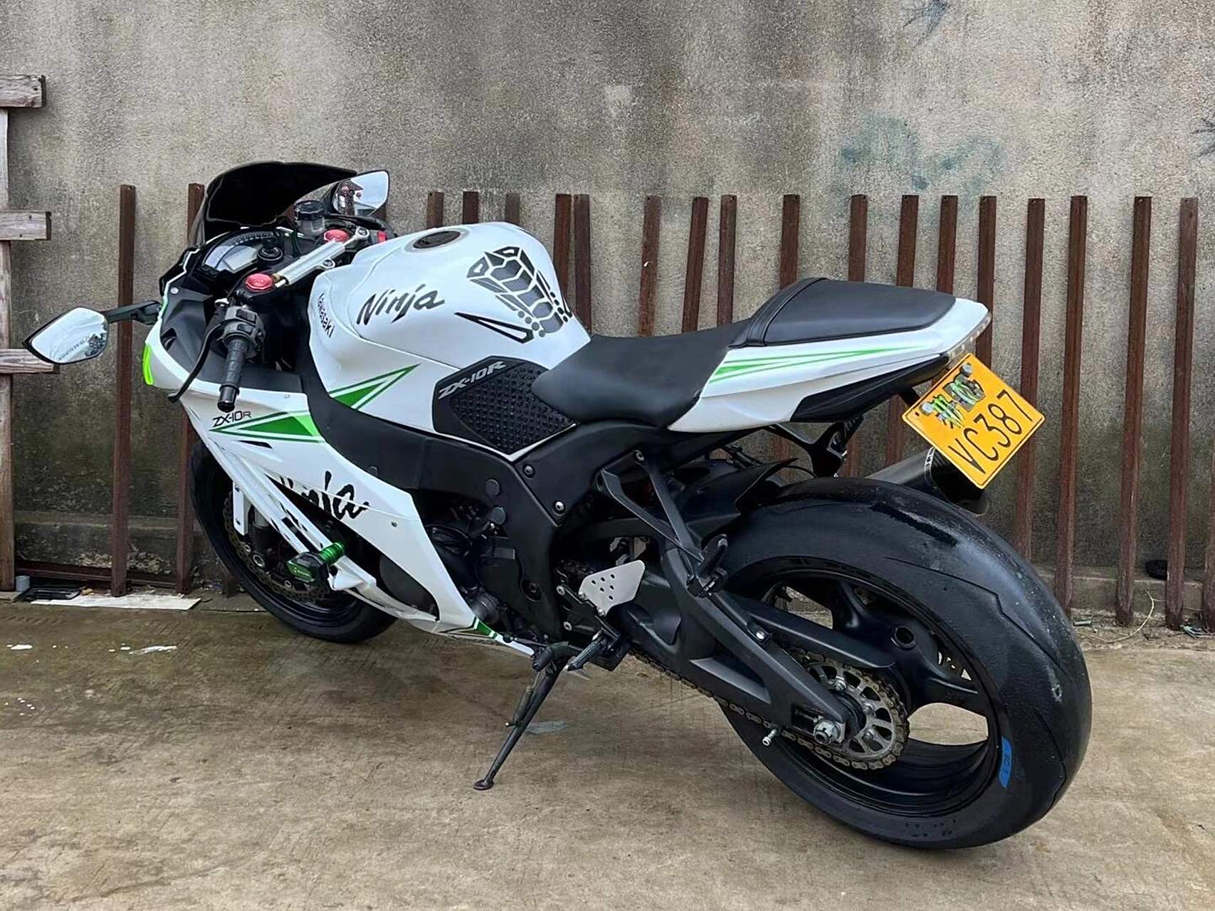 2980090 川崎大牛zx-10r 精品 三种动力模式 电喷四缸水冷1000cc 防