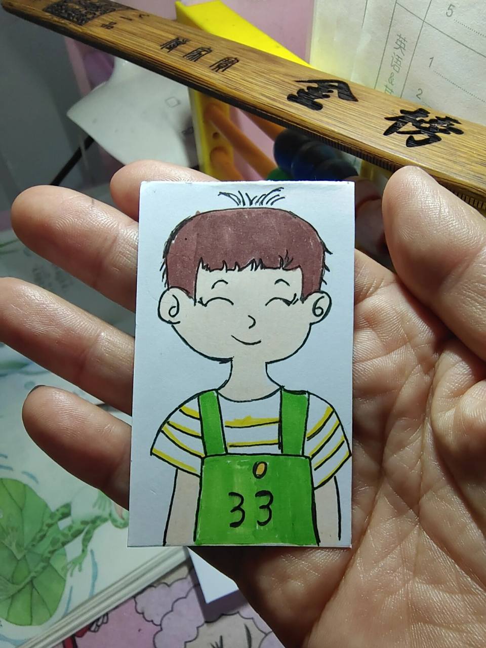 小男生自画像 儿子幼儿园需要自画像,那就动手开干吧