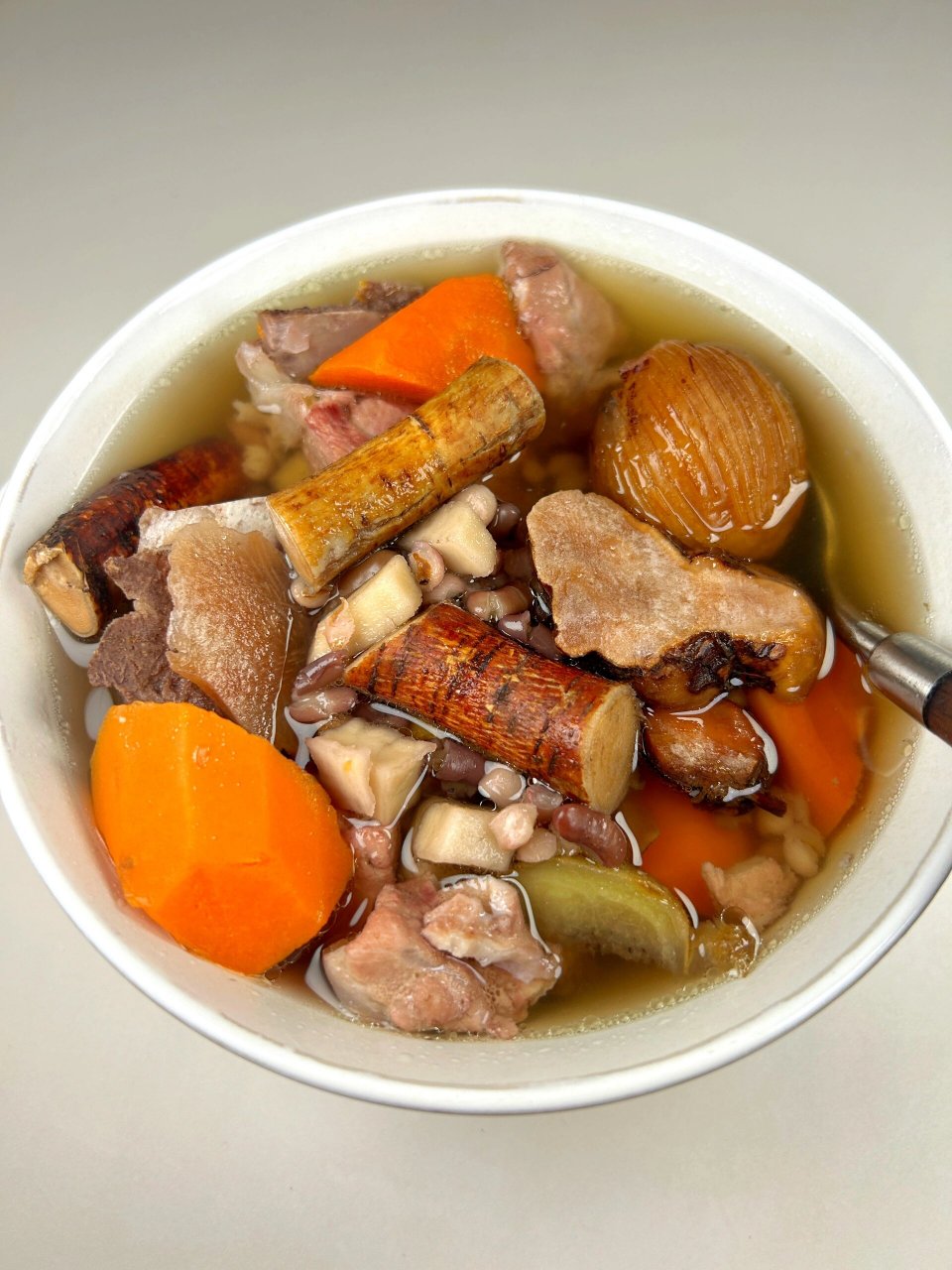 97祛春困 健脾祛湿|五指毛桃土茯苓煲汤6015 78157815