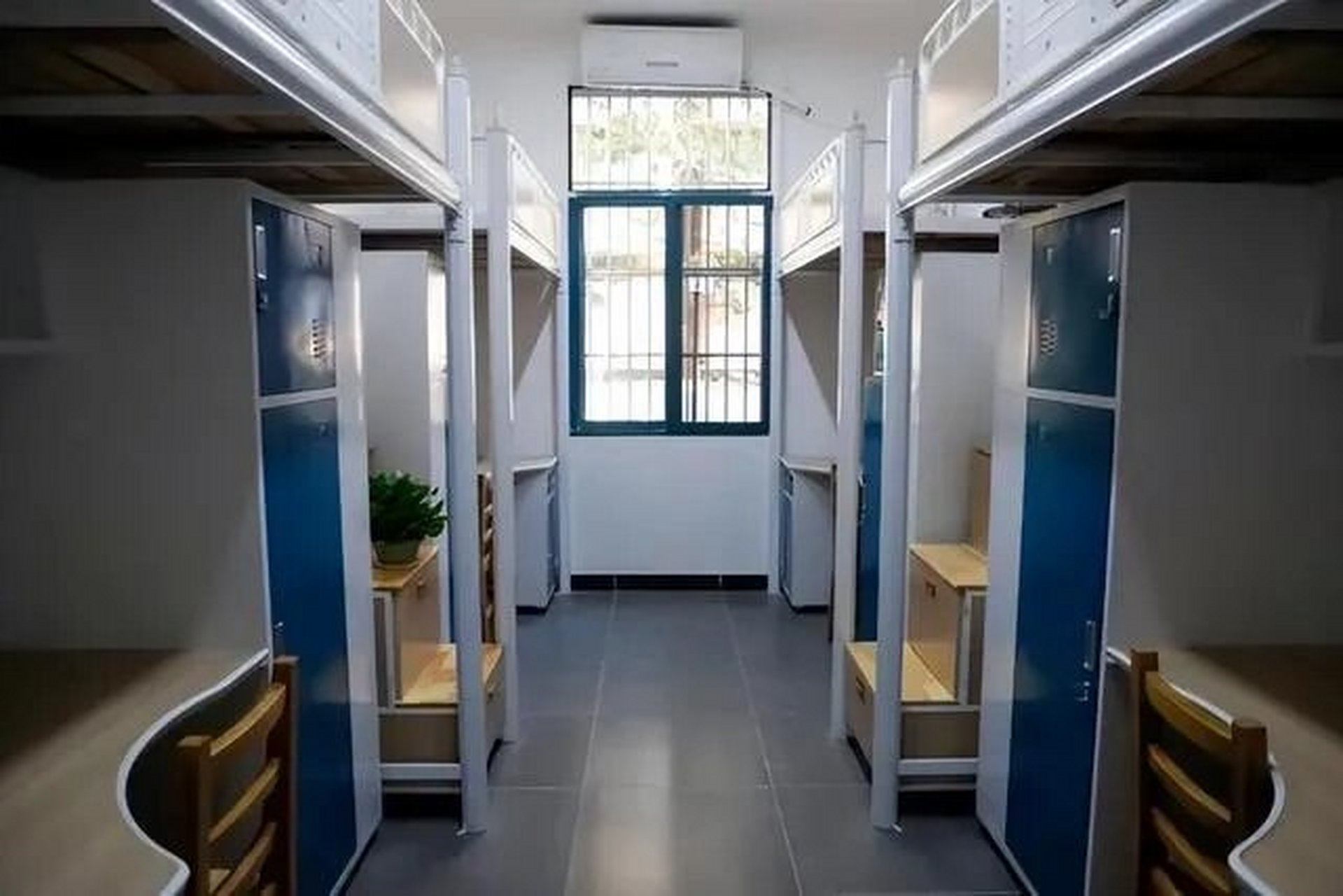 宿舍篇 #大学宿舍# #湖北大学# #准大学生# #开心每一天