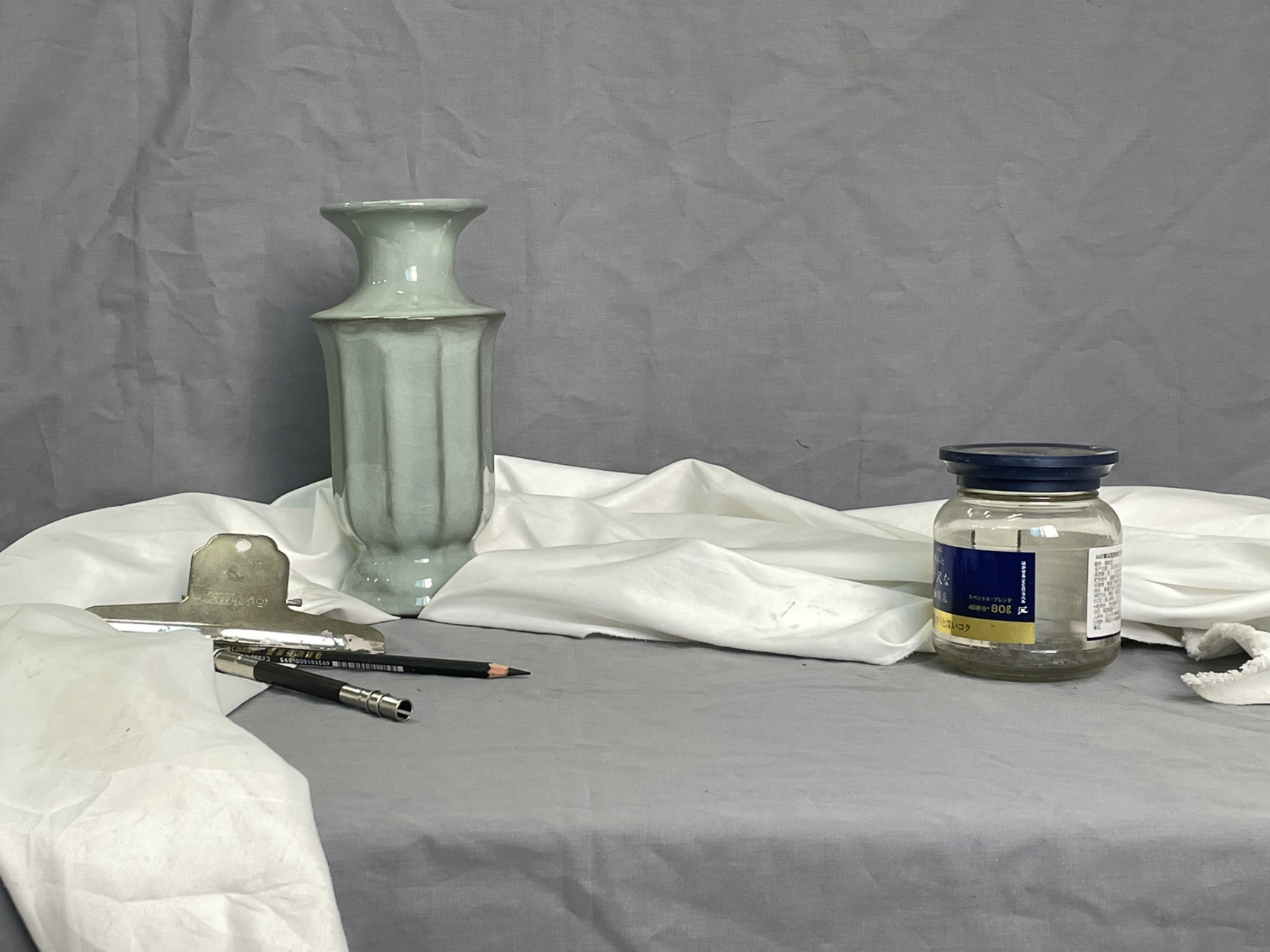 三张平视,两张俯视|素描静物