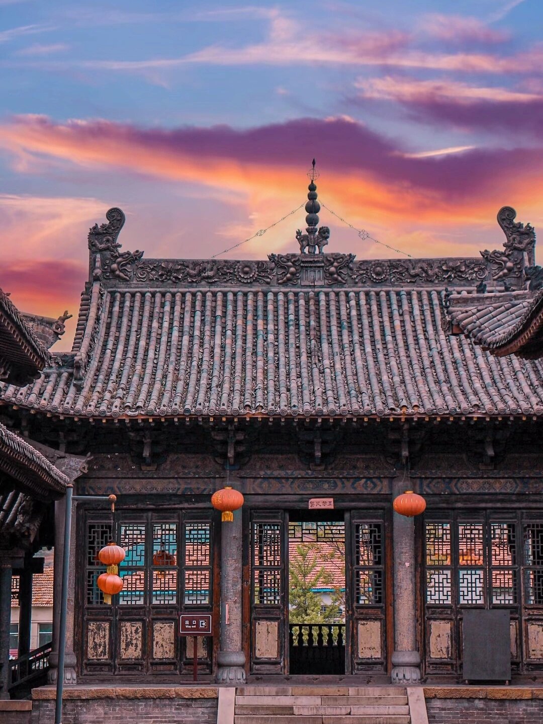 山西长治—五凤楼〗 96在长治市南宋村,有一处规模较大的古建筑