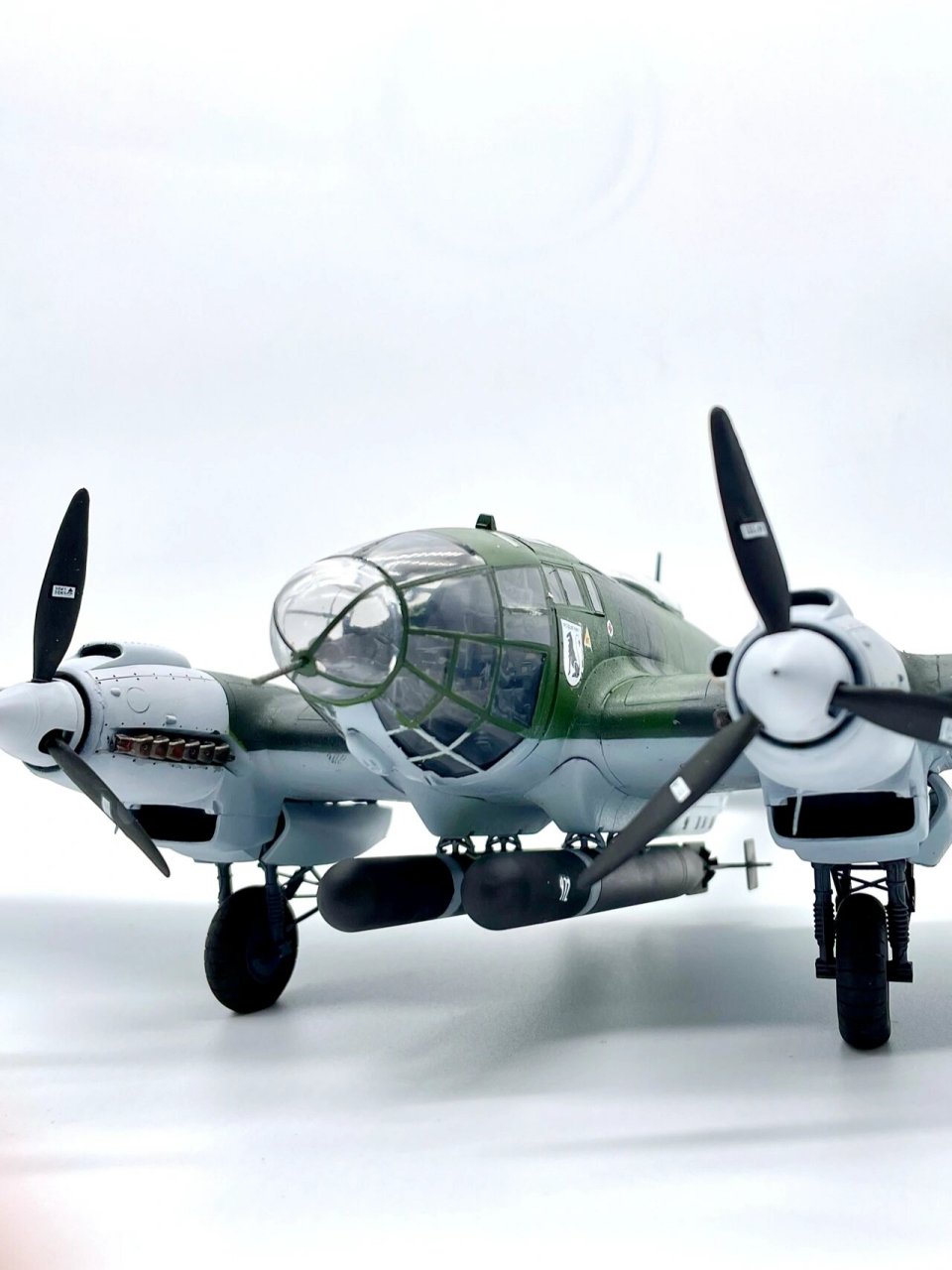 1/48 he-111 德国鱼雷轰炸机 德军这款轰炸机估计在所有的二战游戏