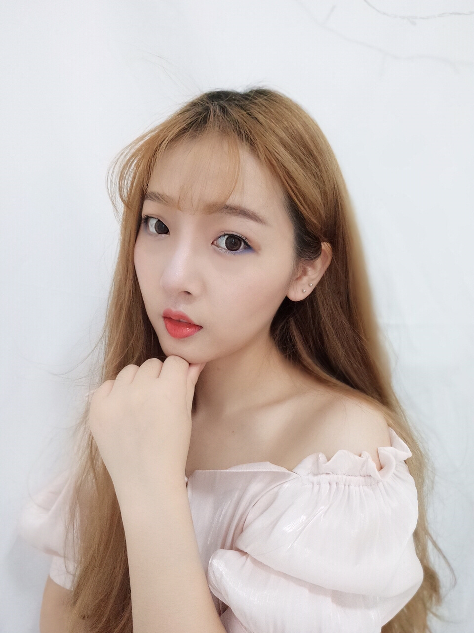 hello～你的#七夕妆#在这里快来接收97 之前看#创造101#时刘人语的