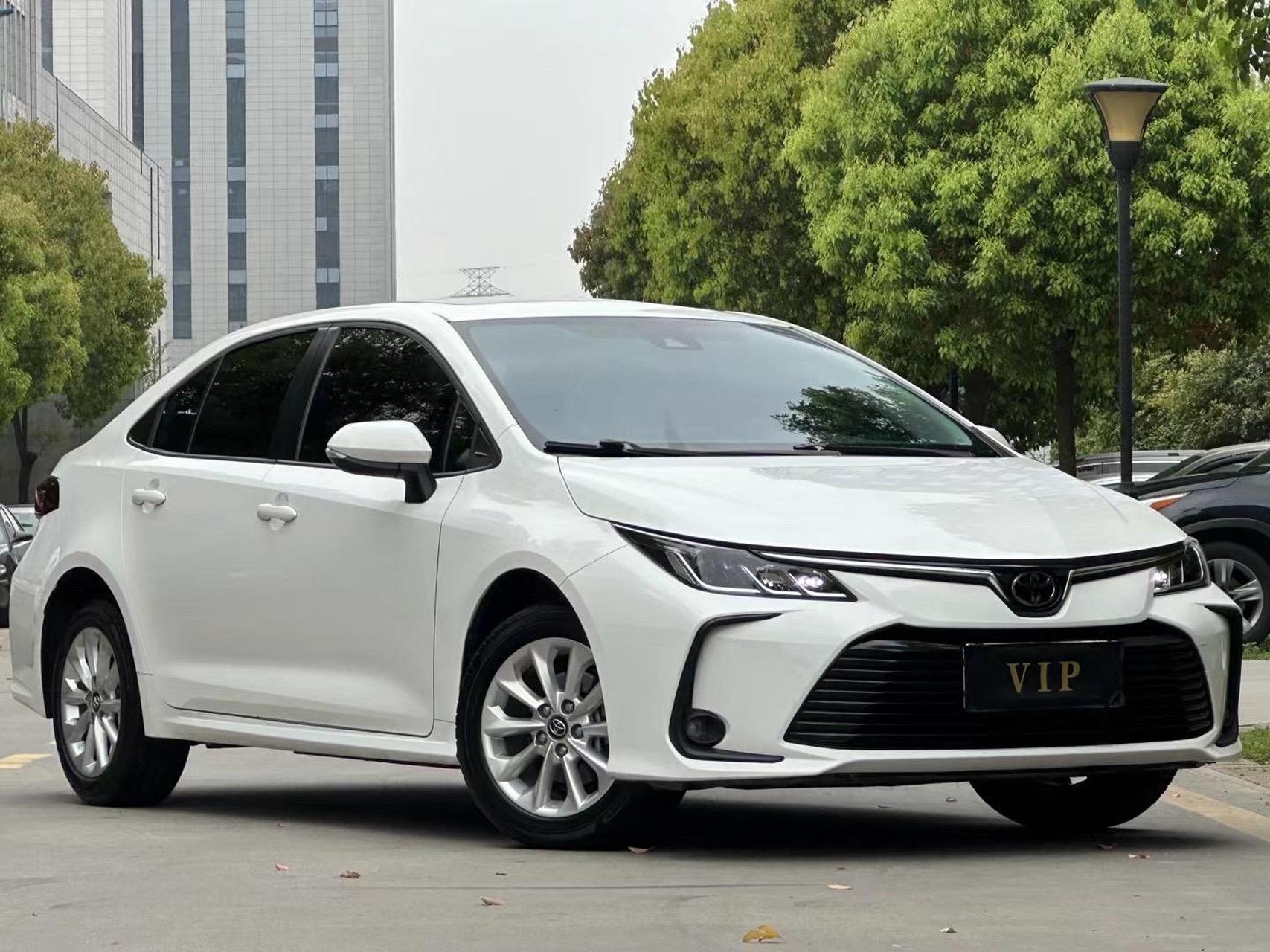 丰田卡罗拉1.2t精英plus版