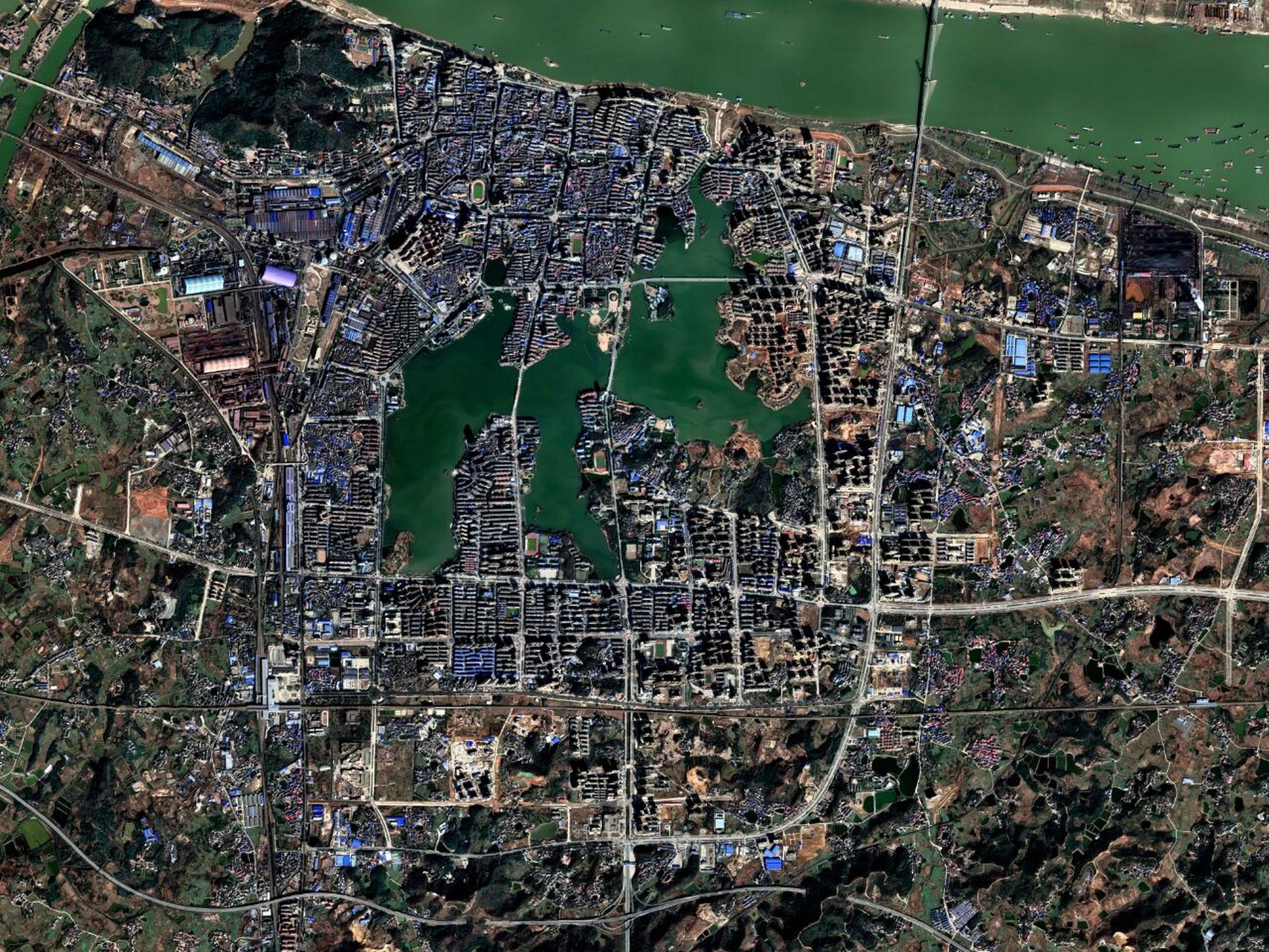 城市猜猜猜 卫星地图 双城记城市3 至少2个国内地级城市,或者县级城市