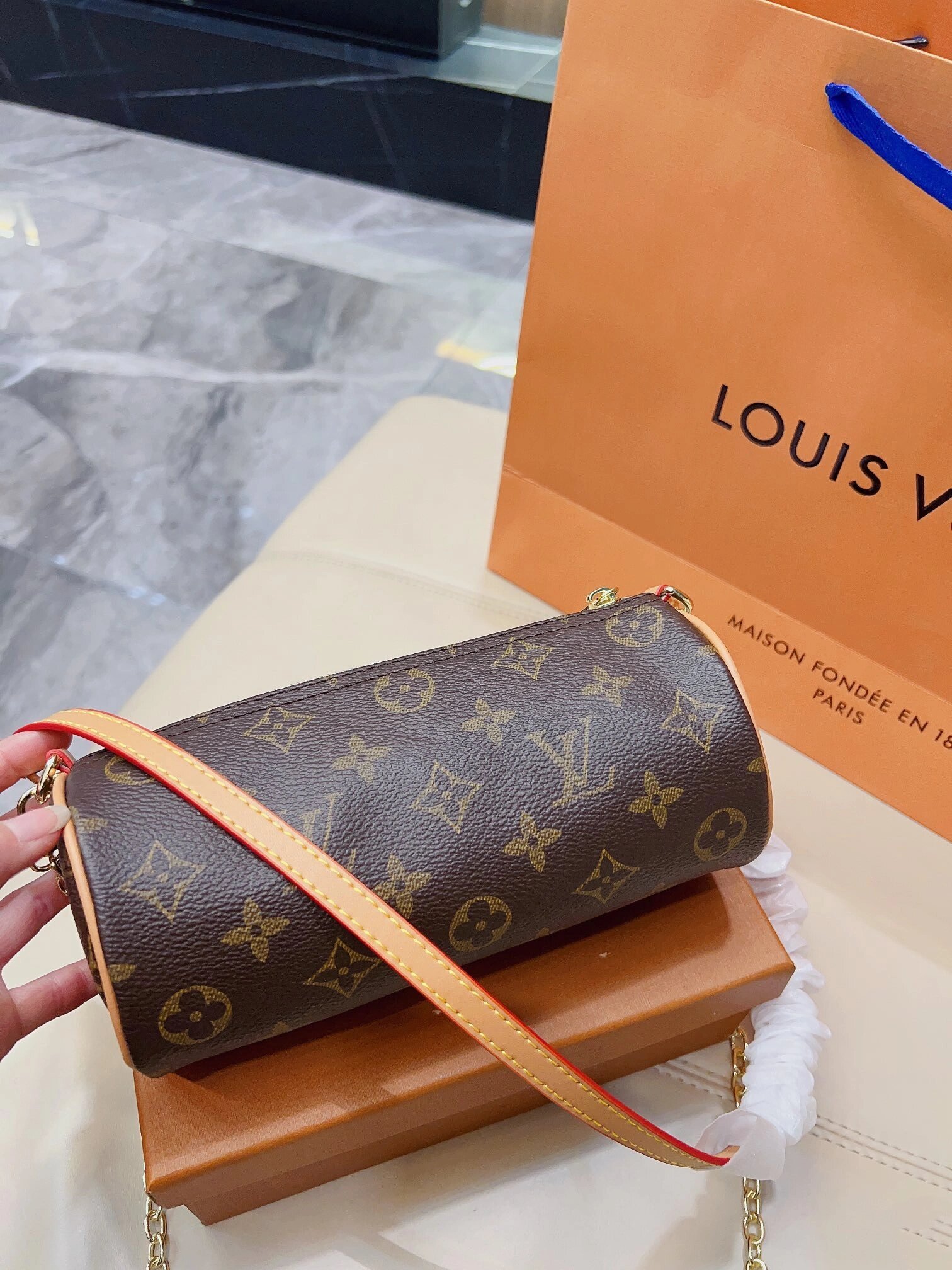 lv 中古包 mini笔筒包