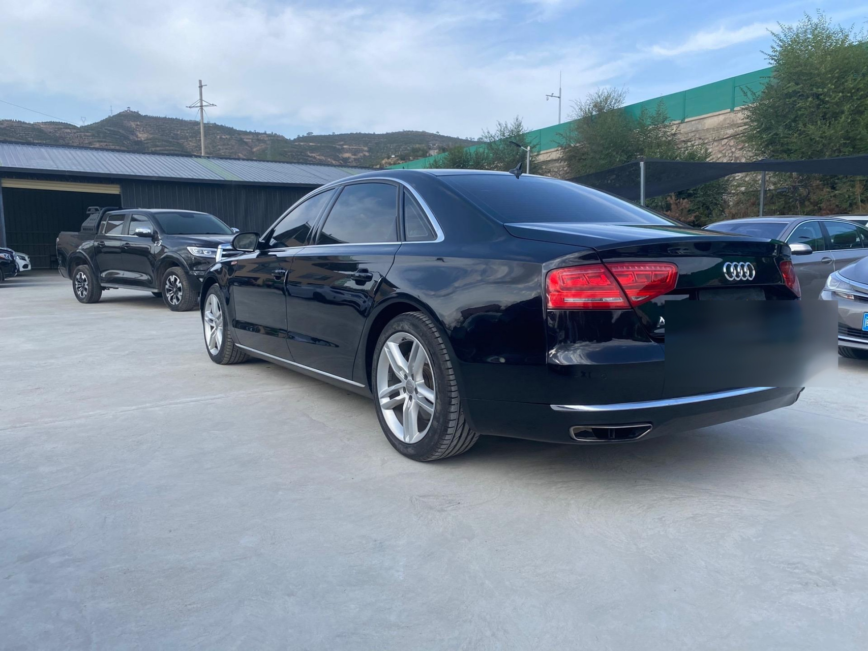 11年奥迪a8,3.0t大功率四驱 四座行政版 新车136.