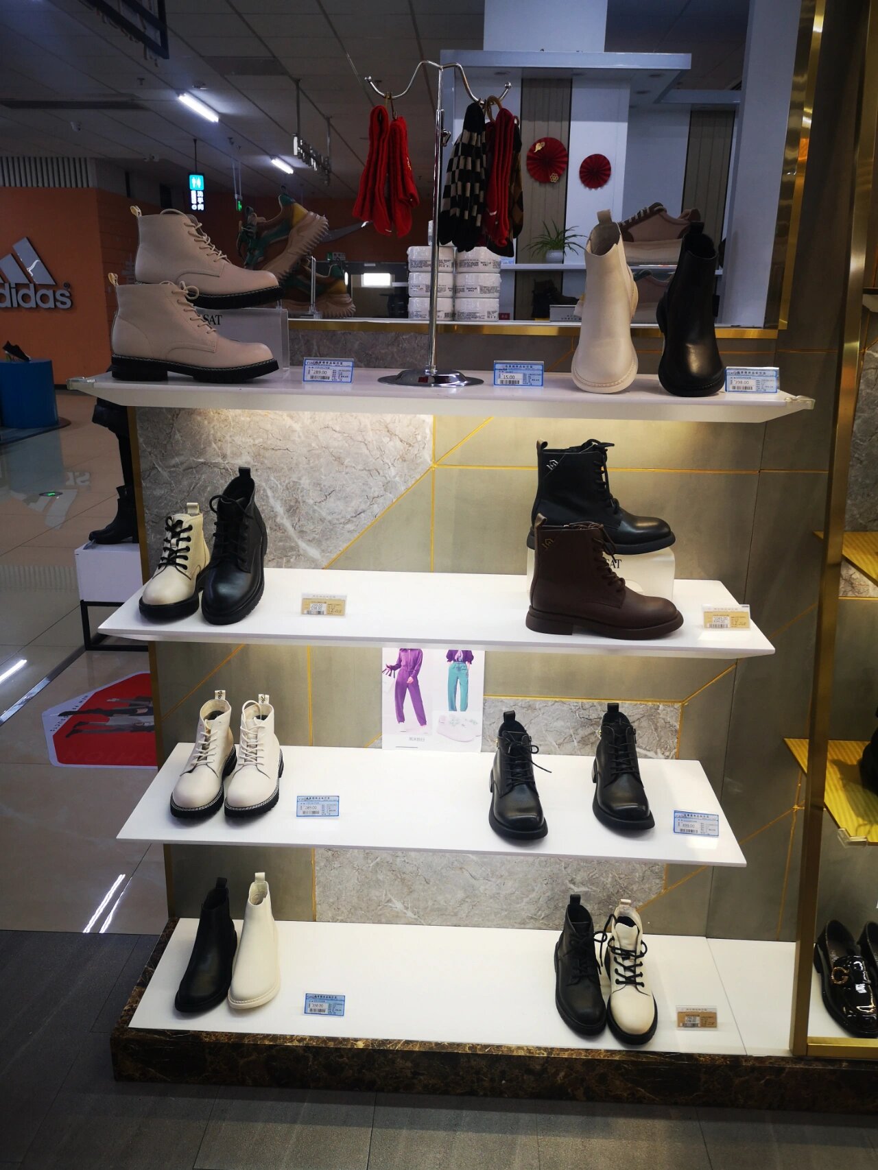 星期六商场专柜 星期六品牌新款女鞋大部分商品现已调价,性价比高 号