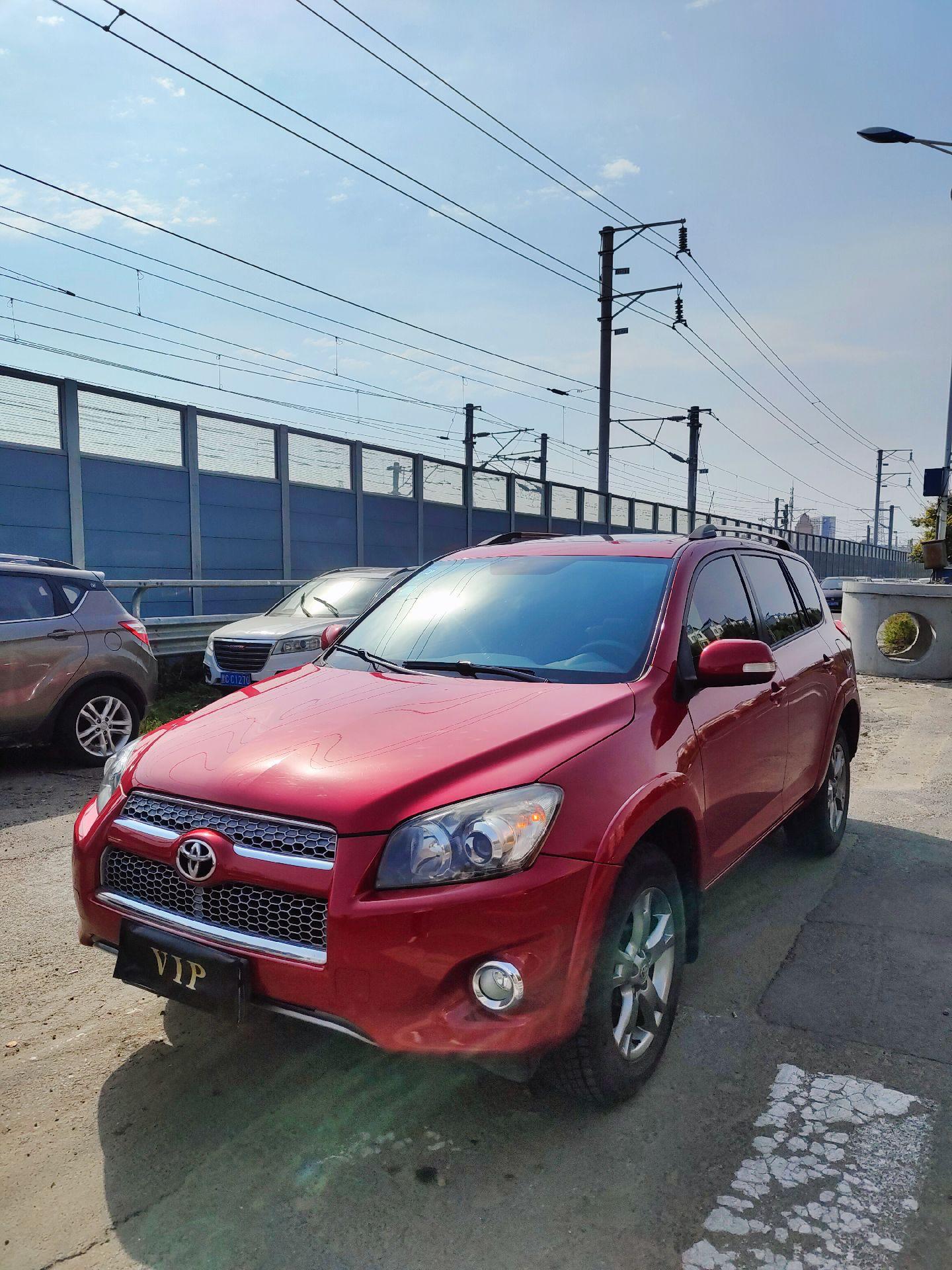 2013款丰田RAV4图片