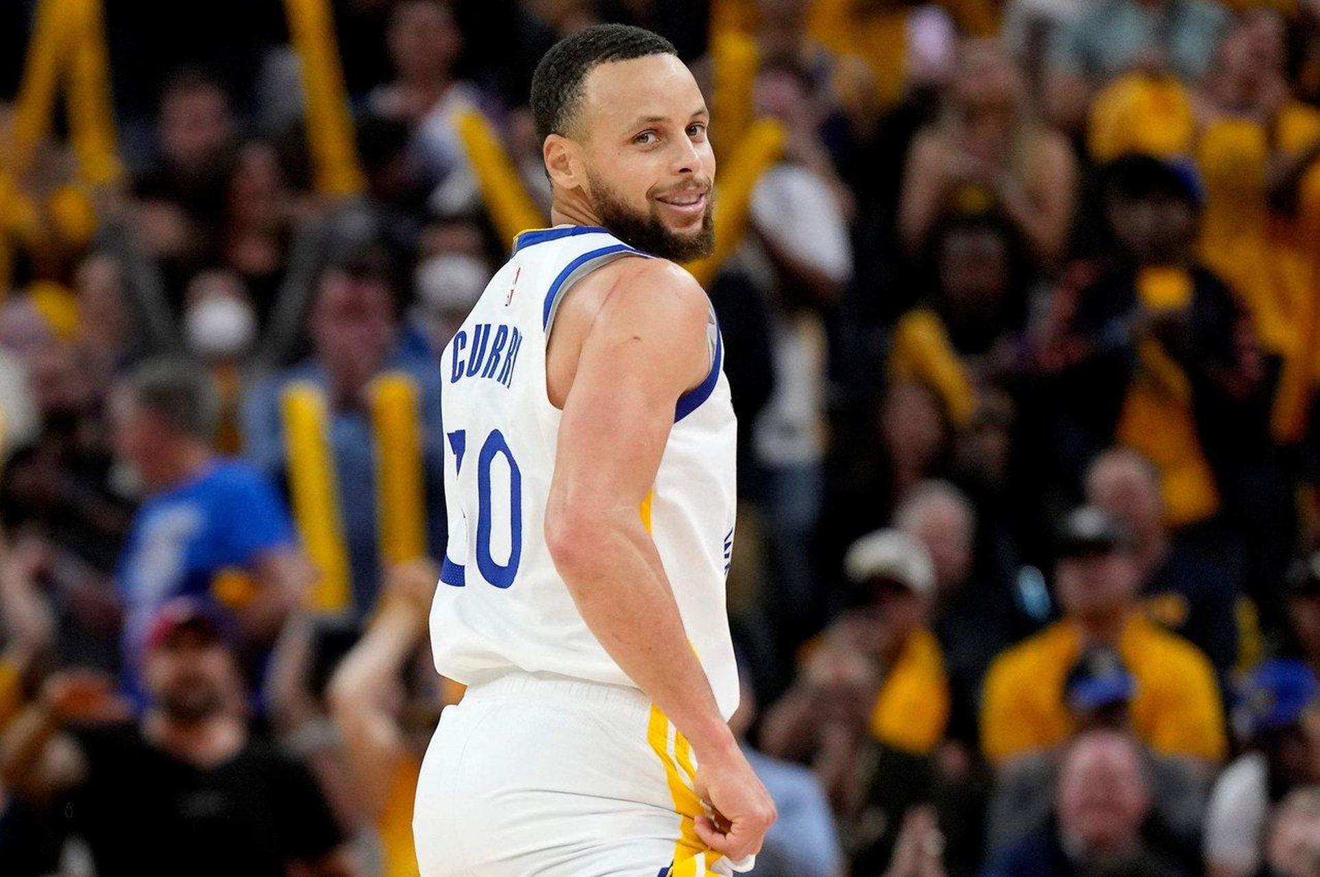 詹姆斯未名列其中 勇士当家球星库里(stephen curry)近日在接受采访时