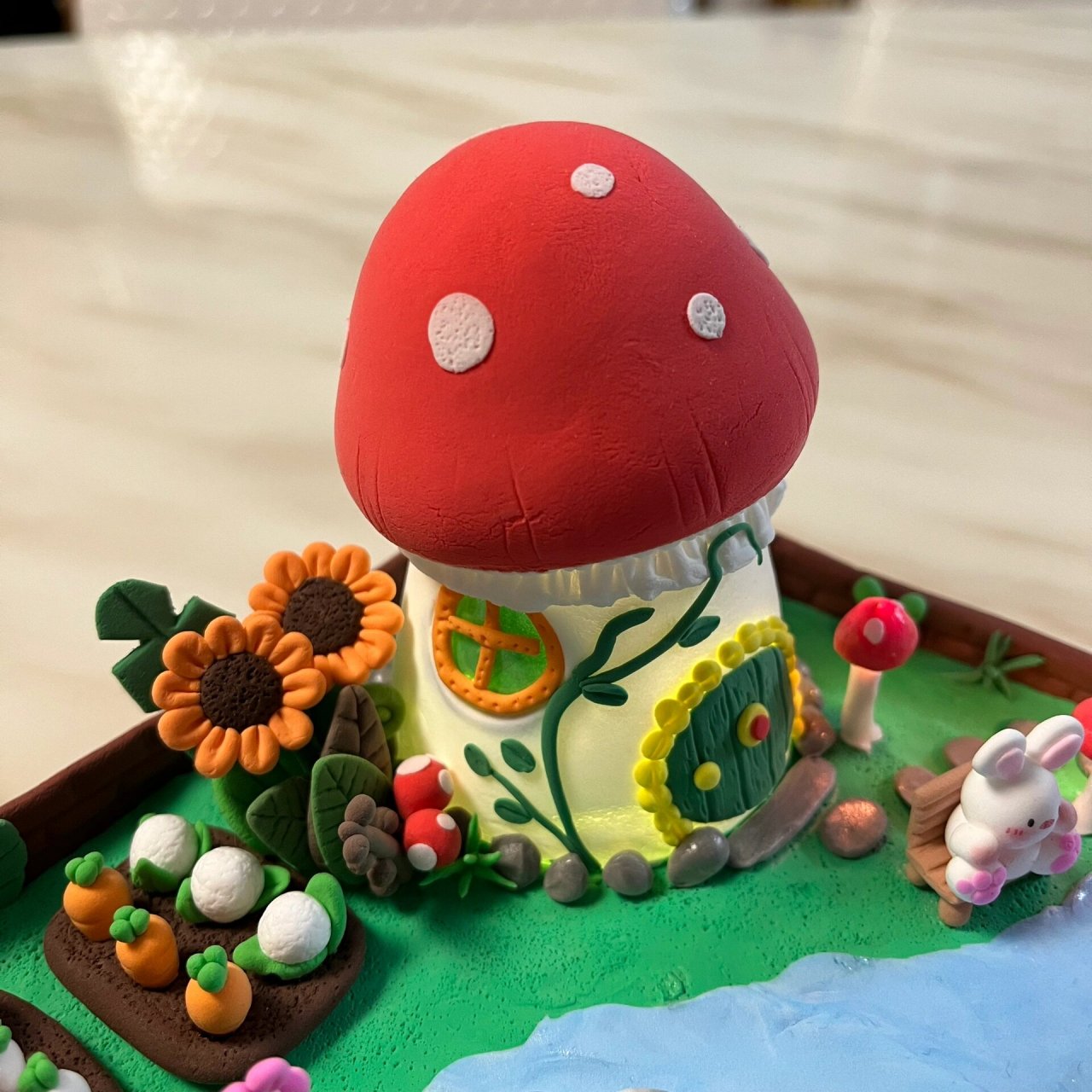 超轻粘土比赛作品蘑菇灯花园 希望能拿个奖回来