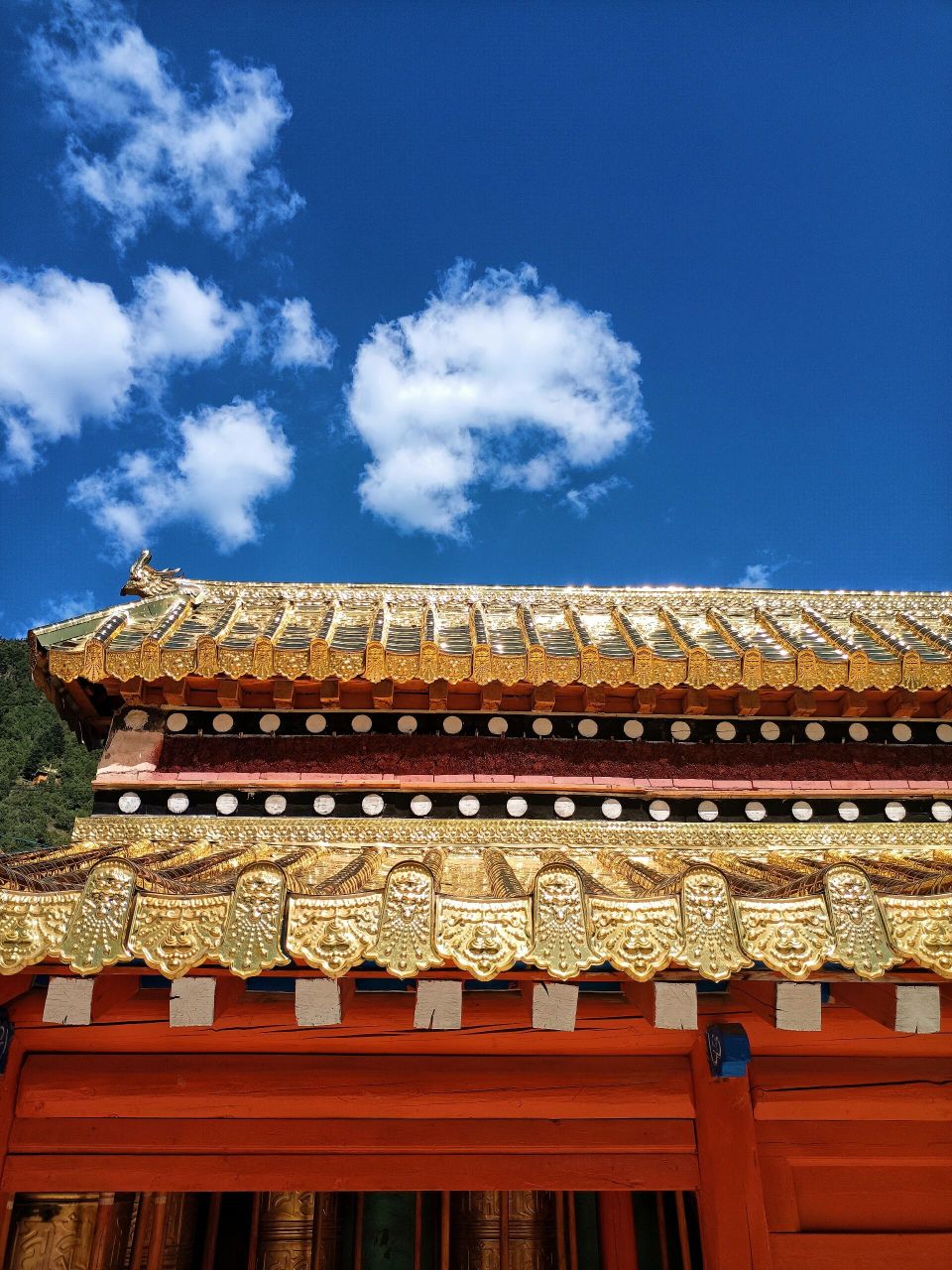 藏学府 贡巴寺,是甘南藏区仅次于拉卜楞寺的第二大藏传佛教寺院,同时