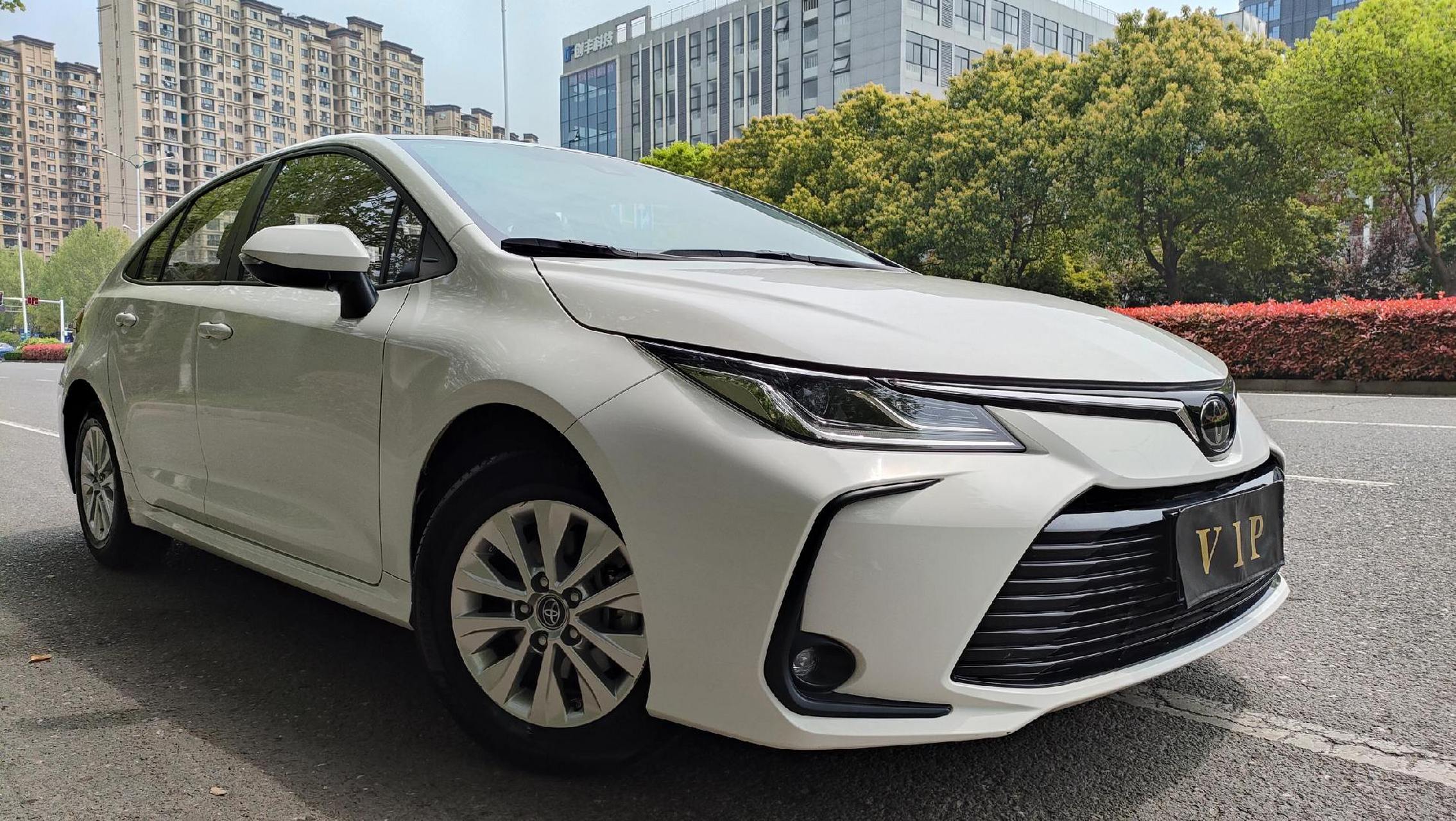 丰田 卡罗拉 2021款 tnga 1.