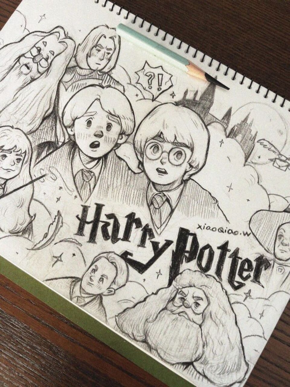 人物插画练习|哈利波特手绘线稿|绘画过程图 绘画工具:2b铅笔,炭笔