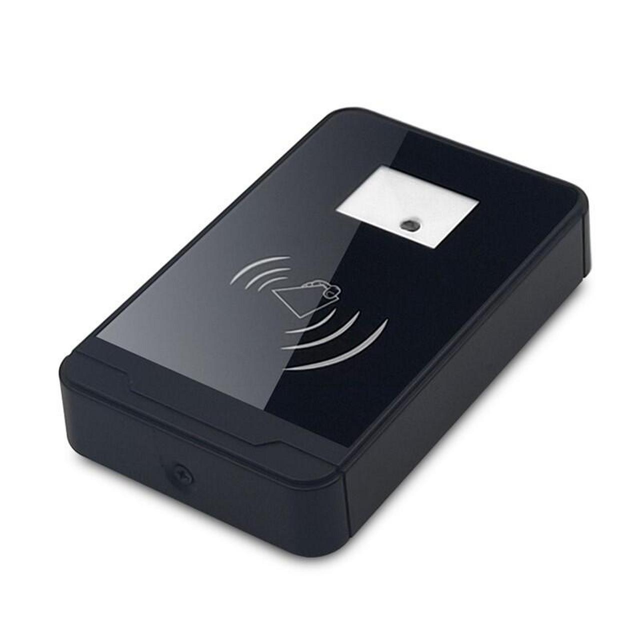 二维码刷卡带触摸密码门禁读卡器因其多样化的认证方式和高度灵活性