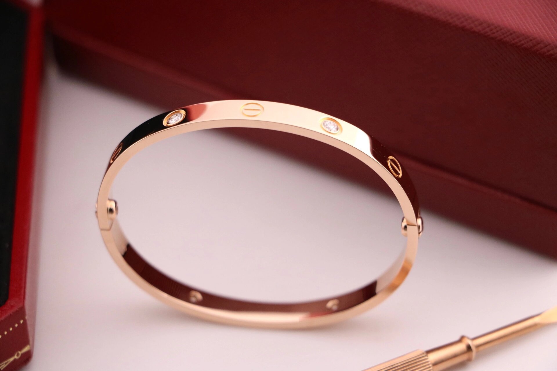 cartier卡地亚 18k玫瑰金四钻love手镯,宽版 cartier卡地亚 18k玫瑰金