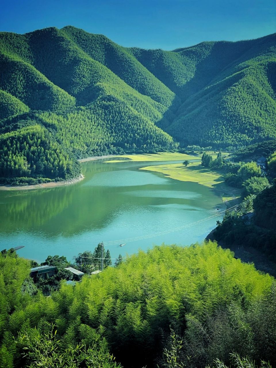 安吉小杭坑太美啦 太能出片了 我们从孝丰过去,一路村庄风景很美