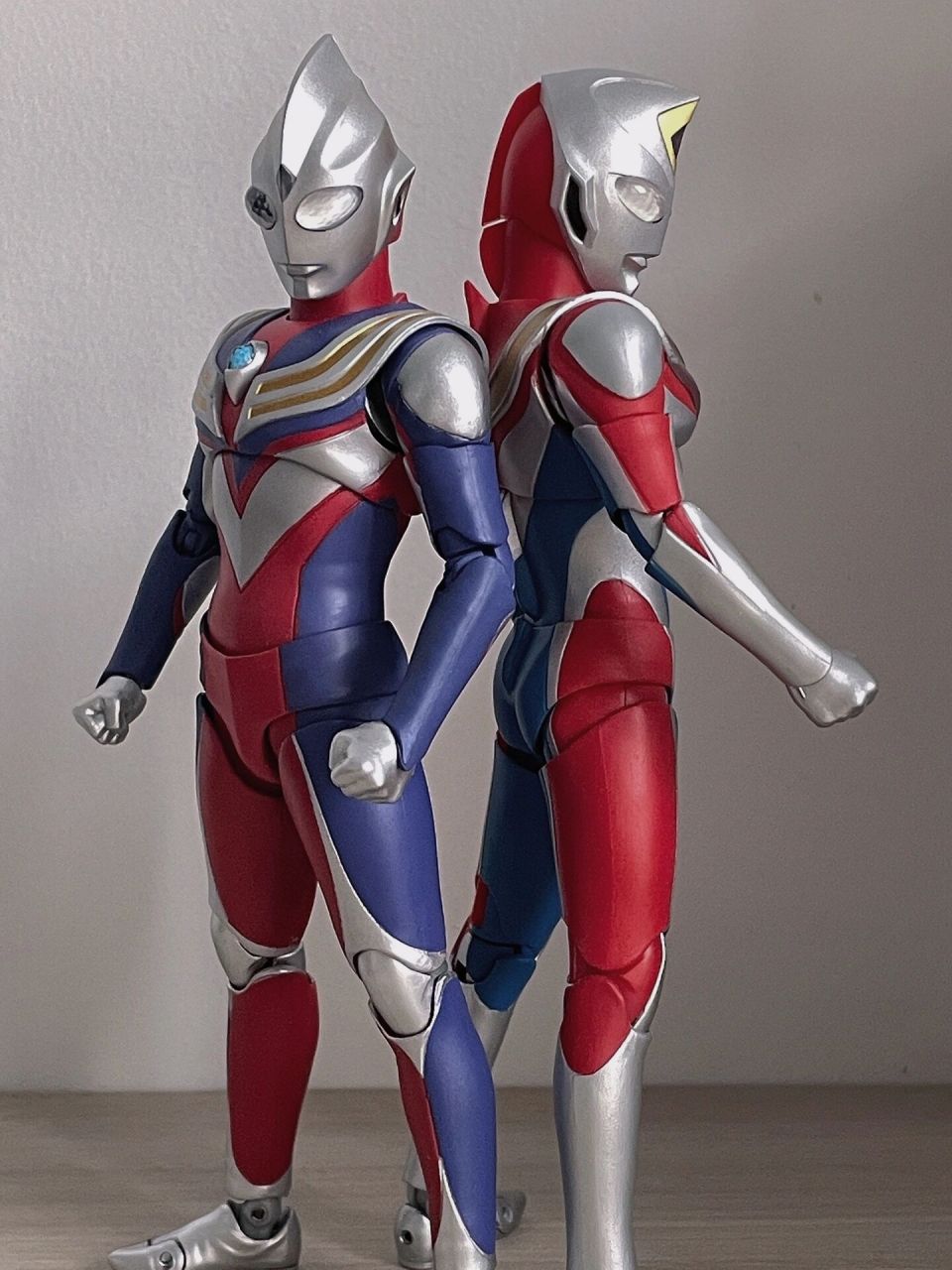 迪迦奥特曼真骨雕 戴拿奥特曼真骨雕 星光战士 迪迦真骨雕 戴拿真骨雕