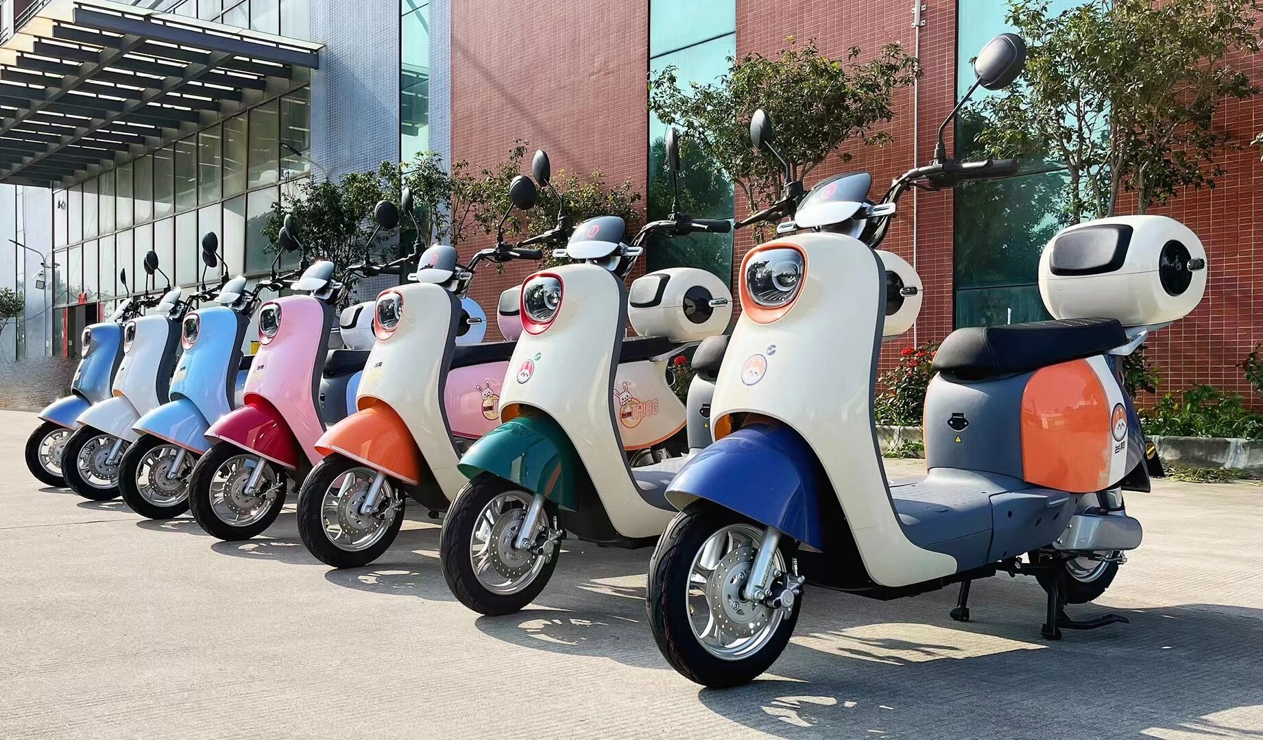 一一一台邦电动车