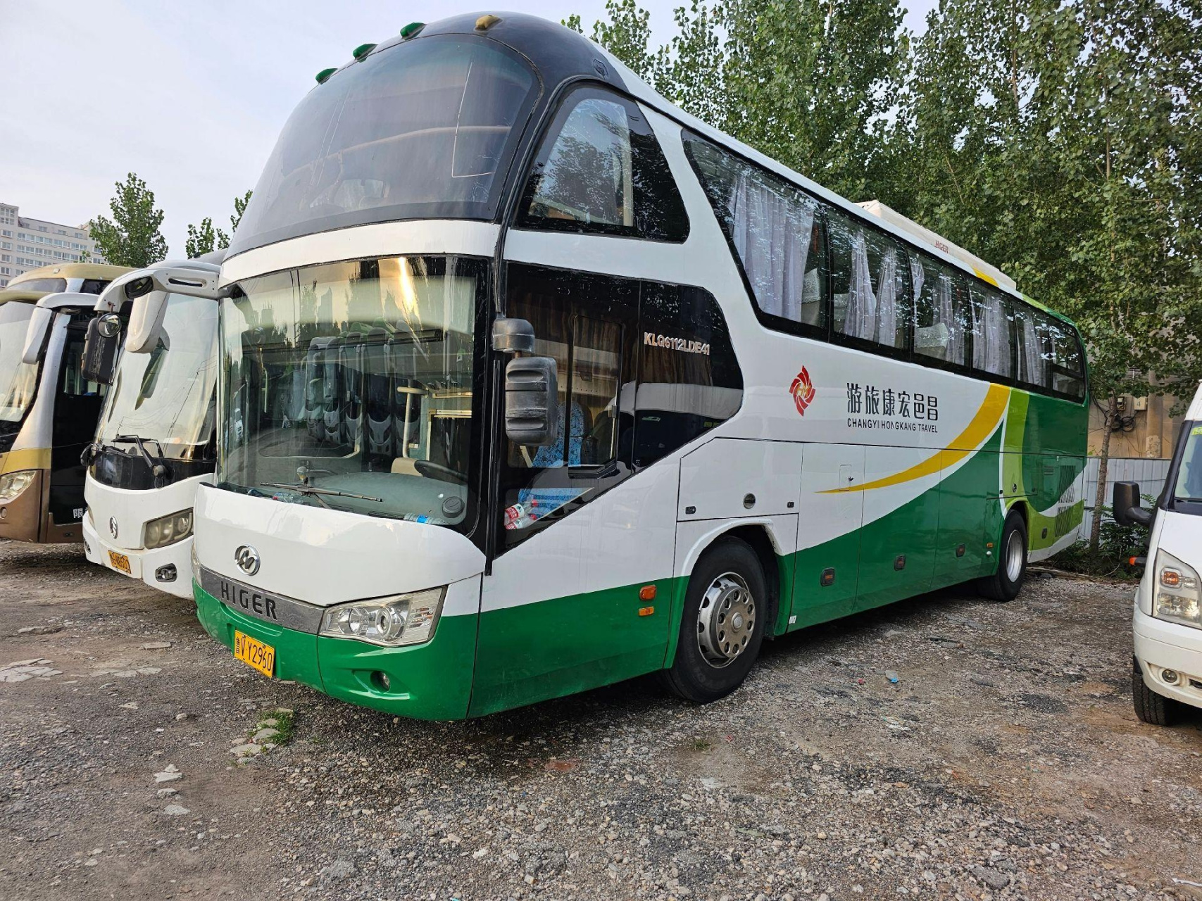 55座豪华旅游大巴车多台