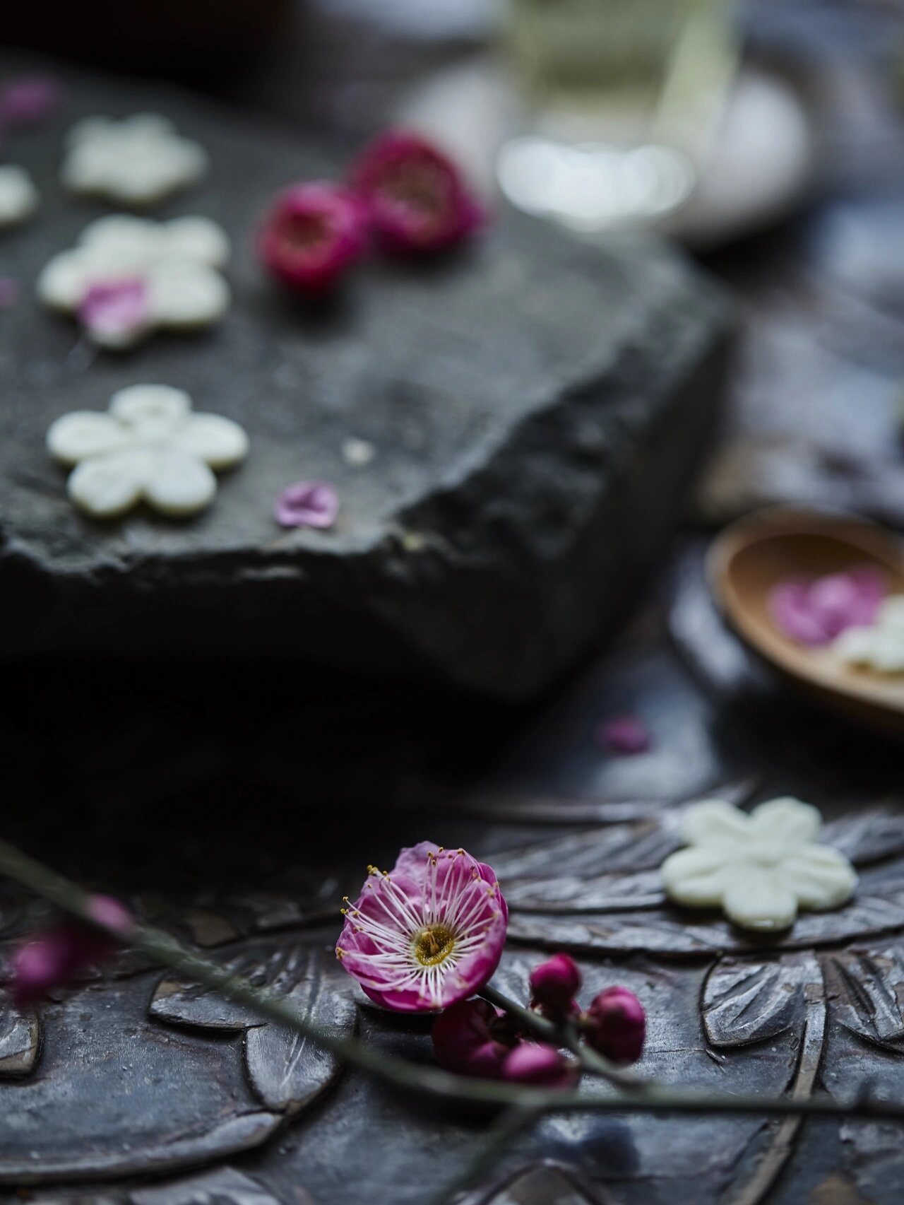 山家清供|梅花汤饼 林洪在山家清供里说吃完梅花汤饼有:"恍如孤山下