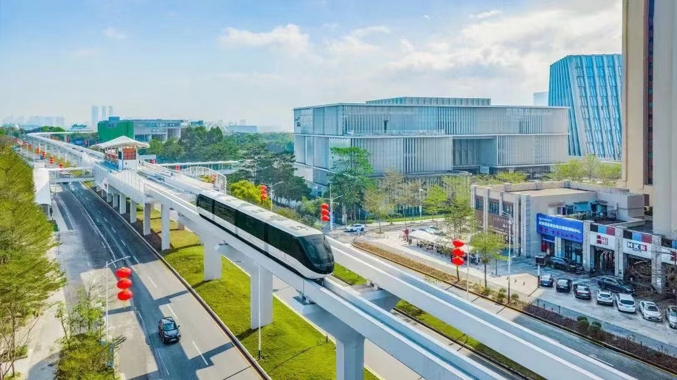 湖南长沙河西大王山欢乐云巴,5月9日开通运营.