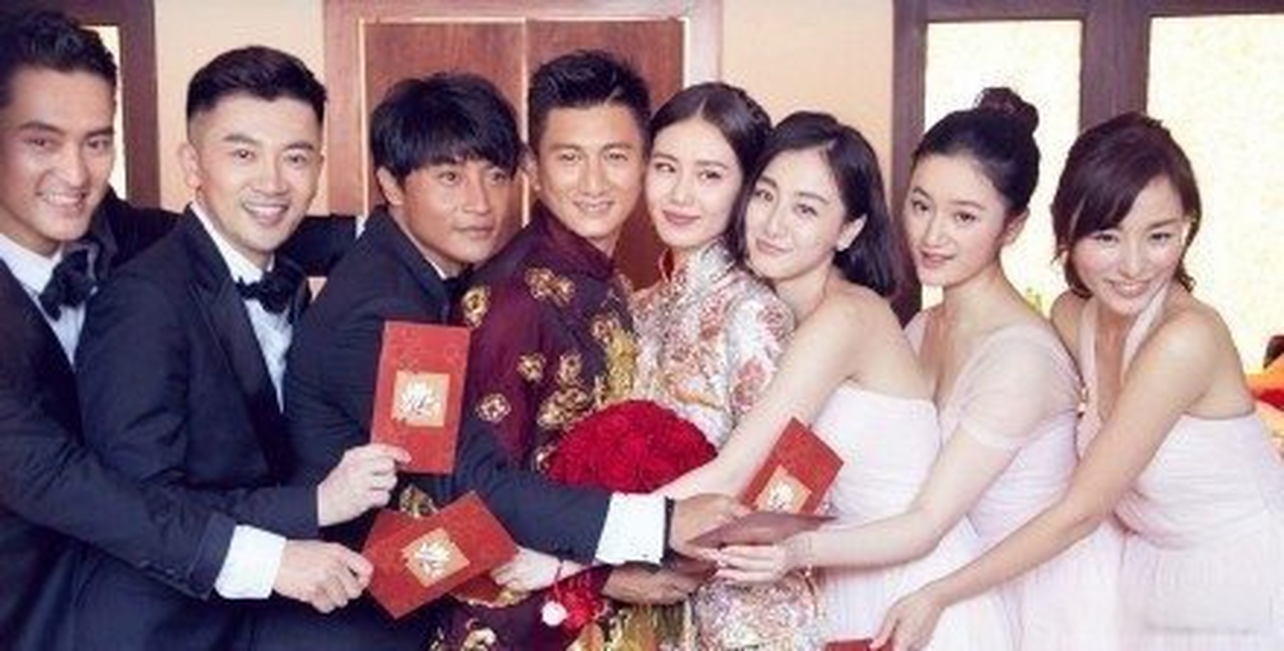 郭晓婷曾是刘诗诗婚礼伴娘郭晓婷是刘诗诗伴娘 郭晓婷曾是刘诗诗婚礼