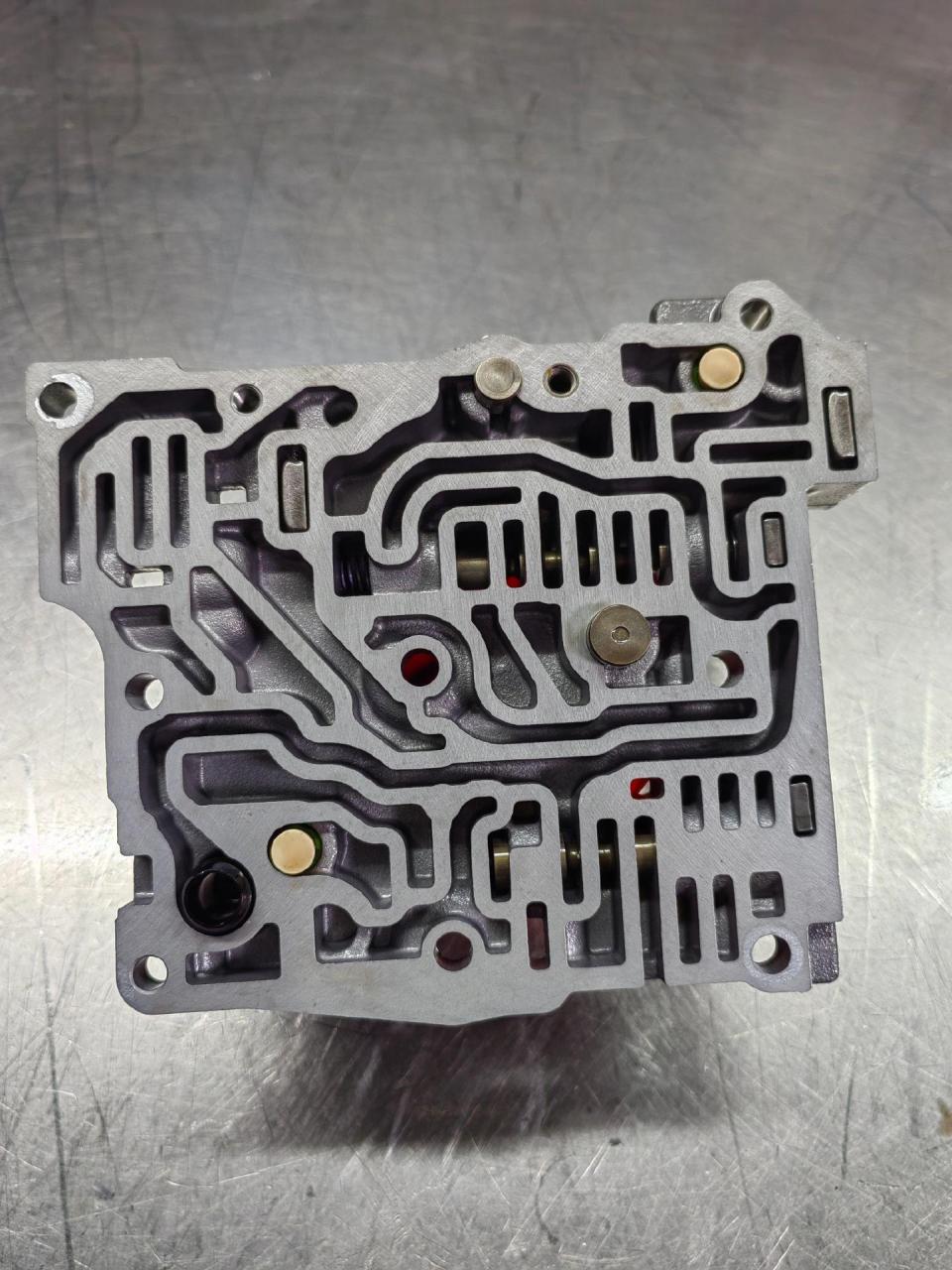 a4cf1变速箱阀体资料图片