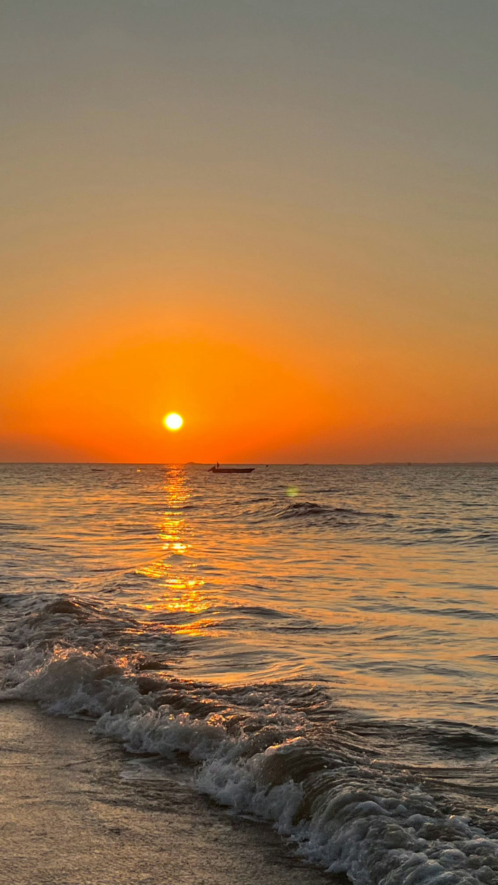 小太阳播报员 早上好,小太阳守护者:nanapetrichor 分享了一场日出 "