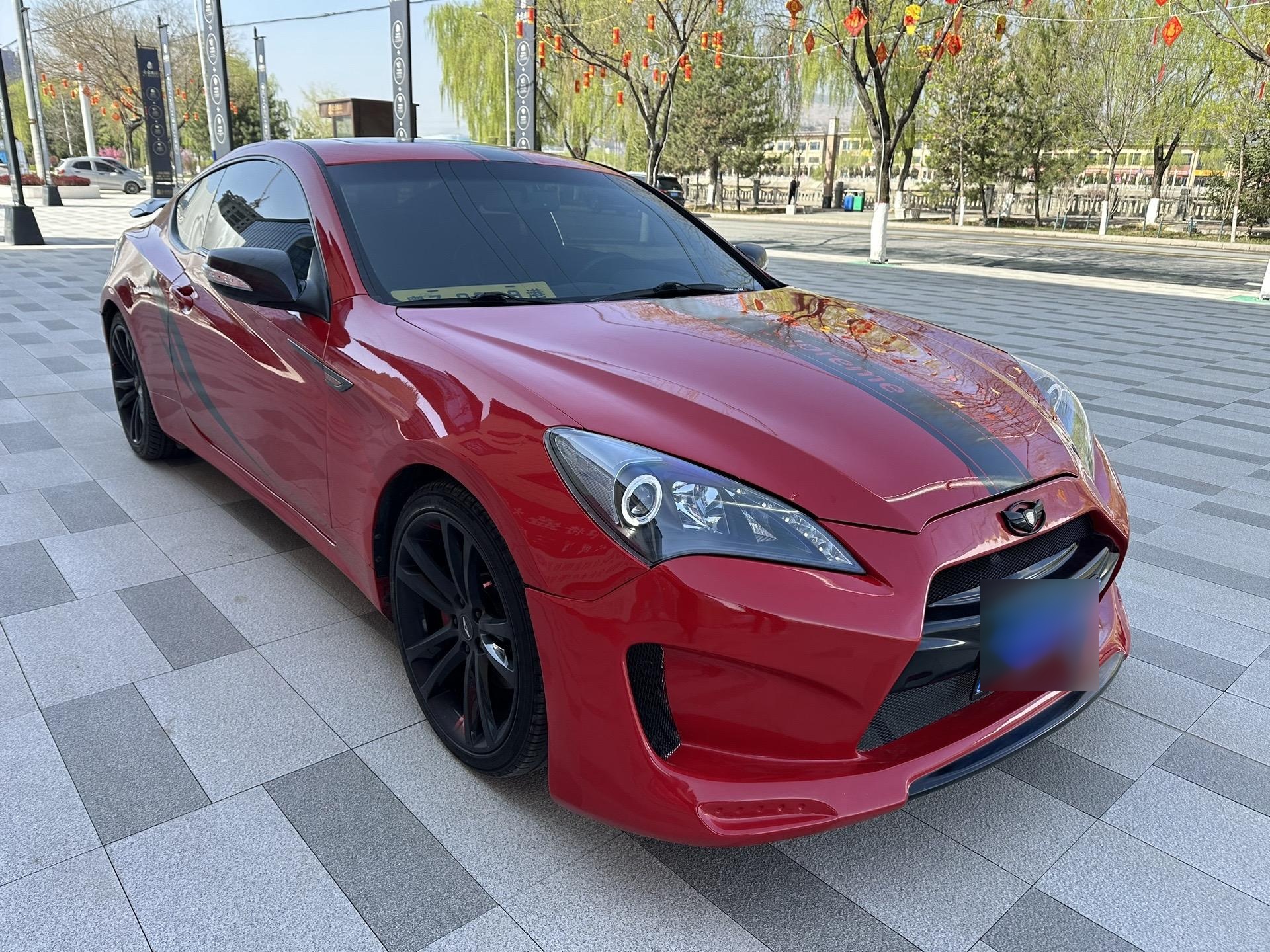 2011年现代劳恩斯酷派平民跑车