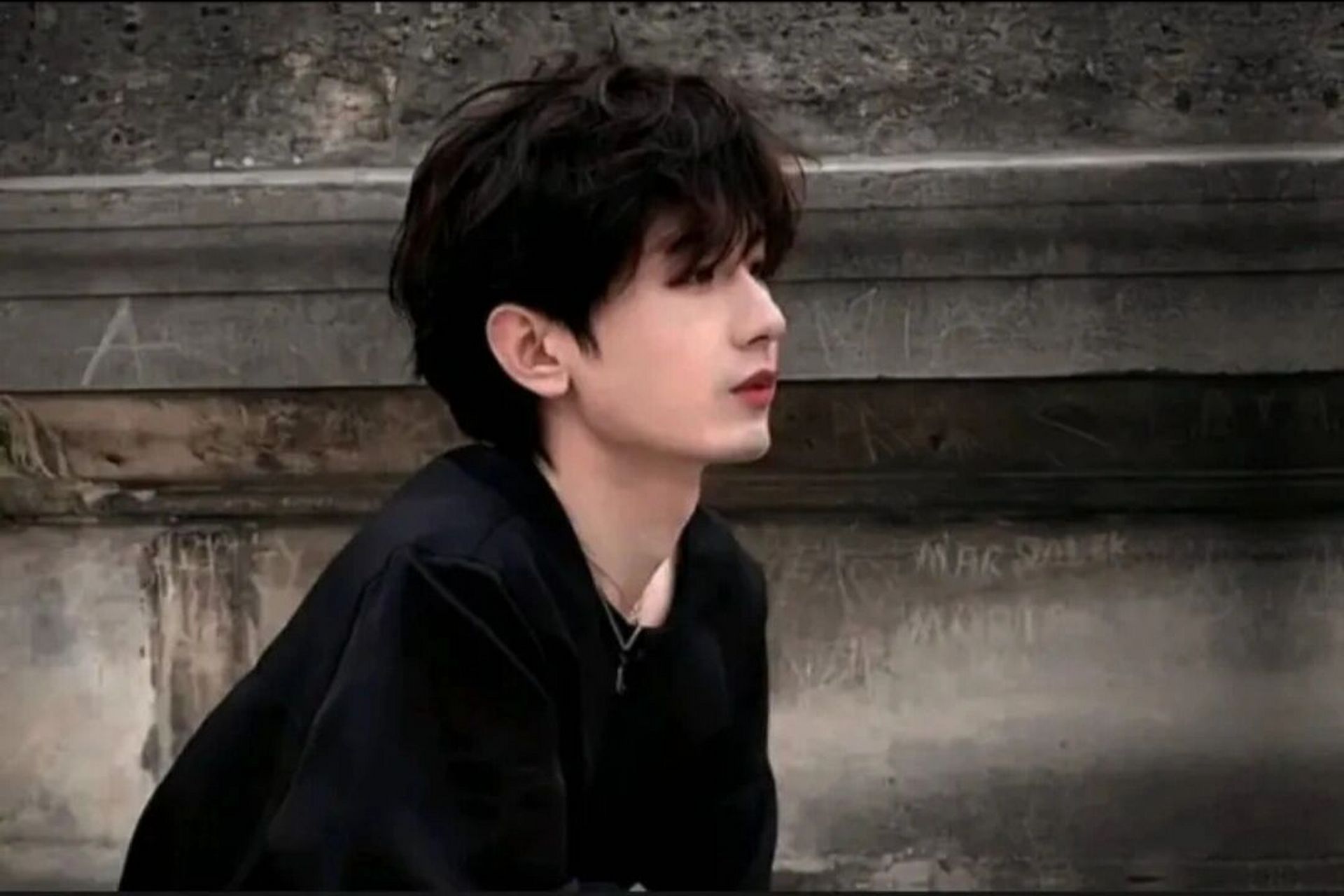 「成毅壁纸」想要一个满是成毅的评论区