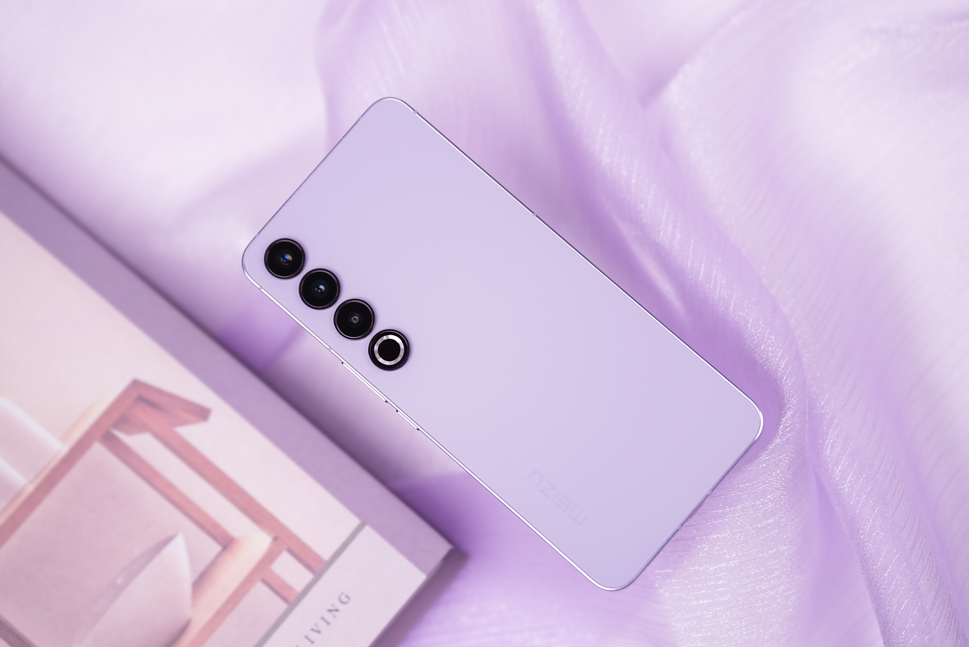 早啊宝们,来一组魅族20 pro晨曦紫图赏,这个紫色有没有让你心动呢