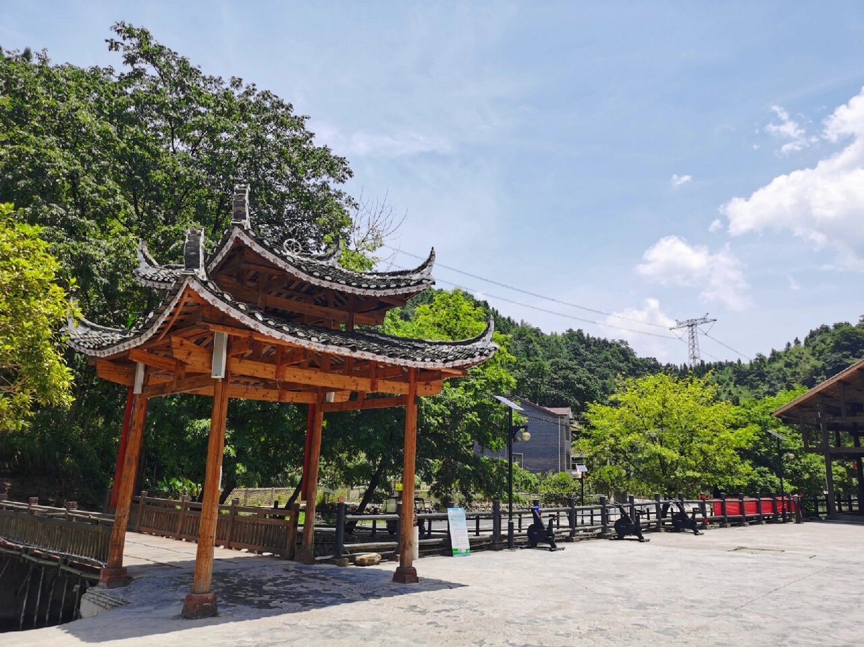 湖南官庄镇辰龙关 辰龙关位于湖南省怀化市沅陵县官庄镇境内,处于常德