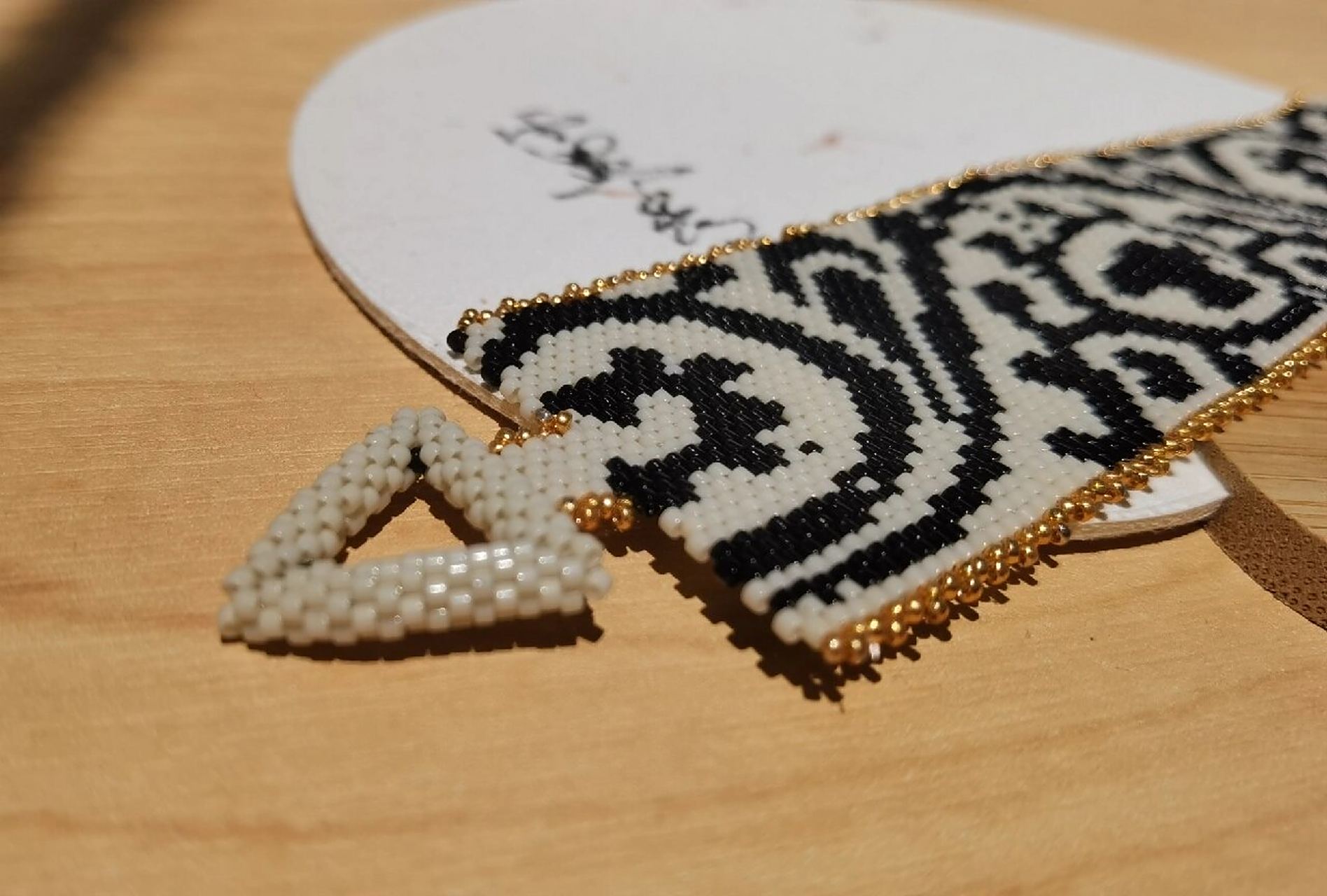 串珠图纸5|元代敦煌壁画装饰纹样串珠图纸 除了做成手链,也可以根据