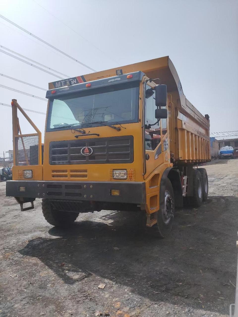 临工86h矿用宽体车.