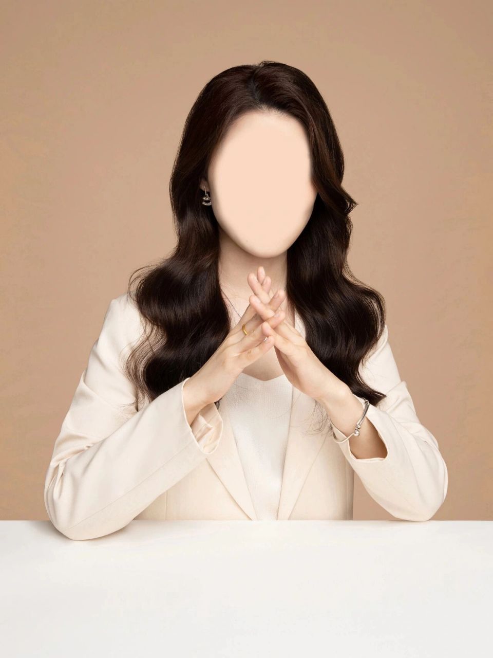 有了这些模板你也能get美美的写真形象照~ 可以用一张高清正脸的照片