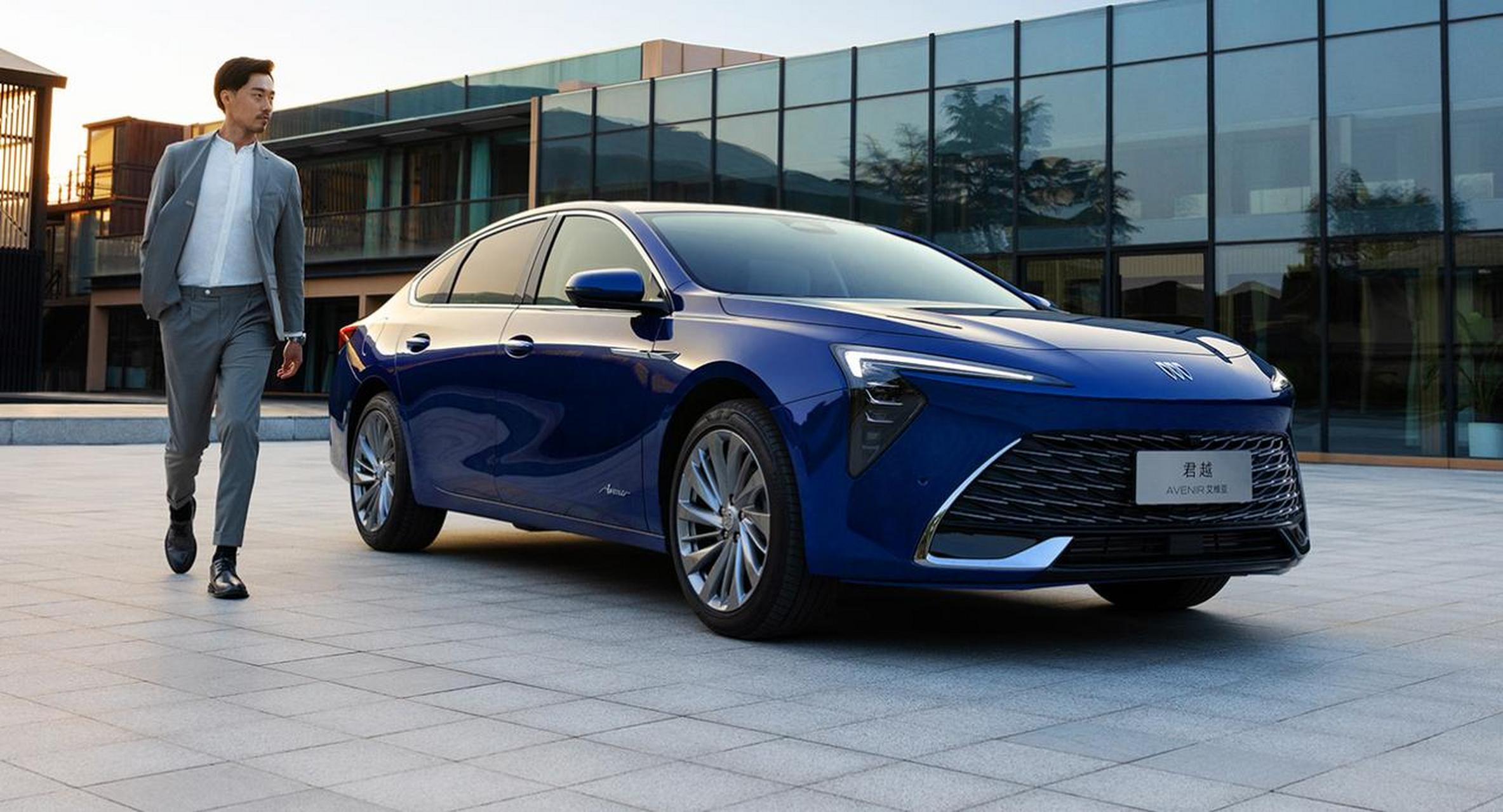 上汽通用汽车别克品牌宣布,新一代别克君越正式上市,共推出25t越行版