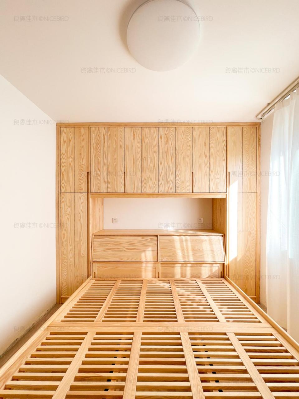 父母住的房间储物功能必不可少,我们北京业主这个10平的小房间,设计了