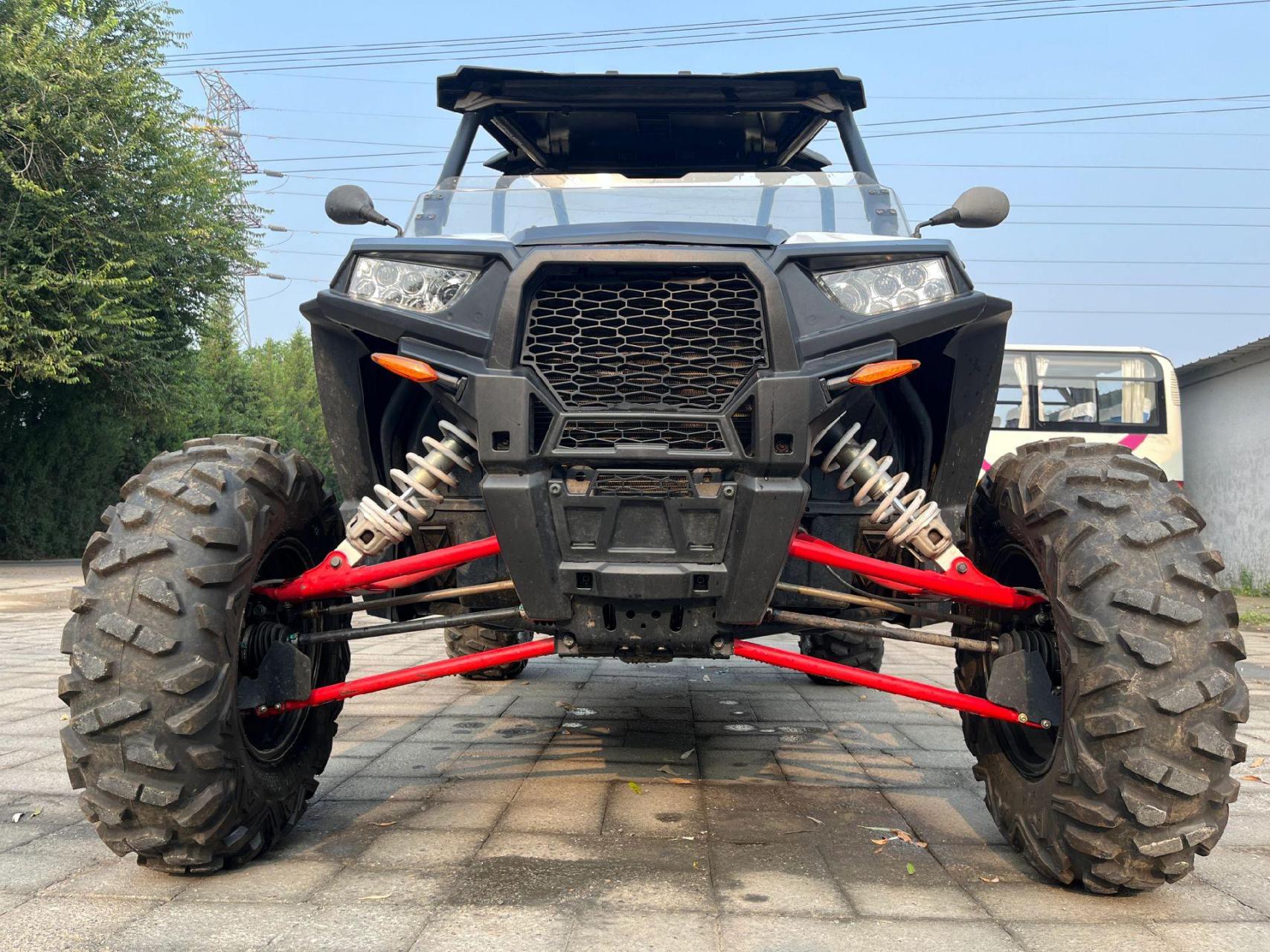 2014年北极星rzr1000剃刀,utv全地形车,双缸,自动挡,2座四驱,带后锁