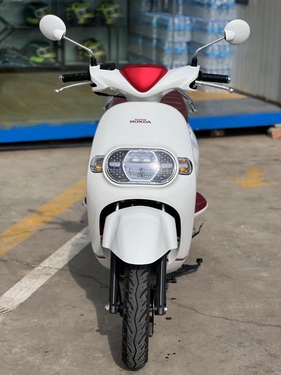 23年本田塔帕100尾架版 原车一手 无倒无摔  3000公里,几千块