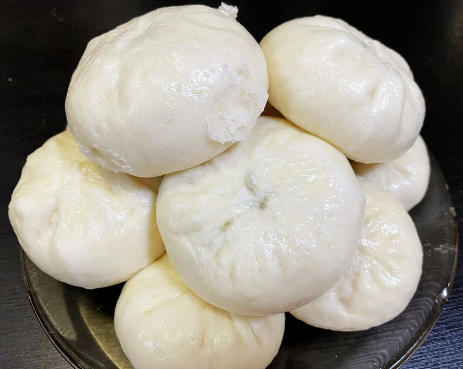 今天做菠菜粉丝香菇鸡蛋馅的包子,绝了!