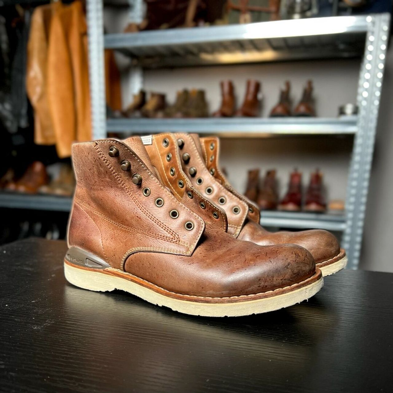 继续吹下kudu,实在是非常好穿,10年前visvim也出过几款kudu靴子,但是